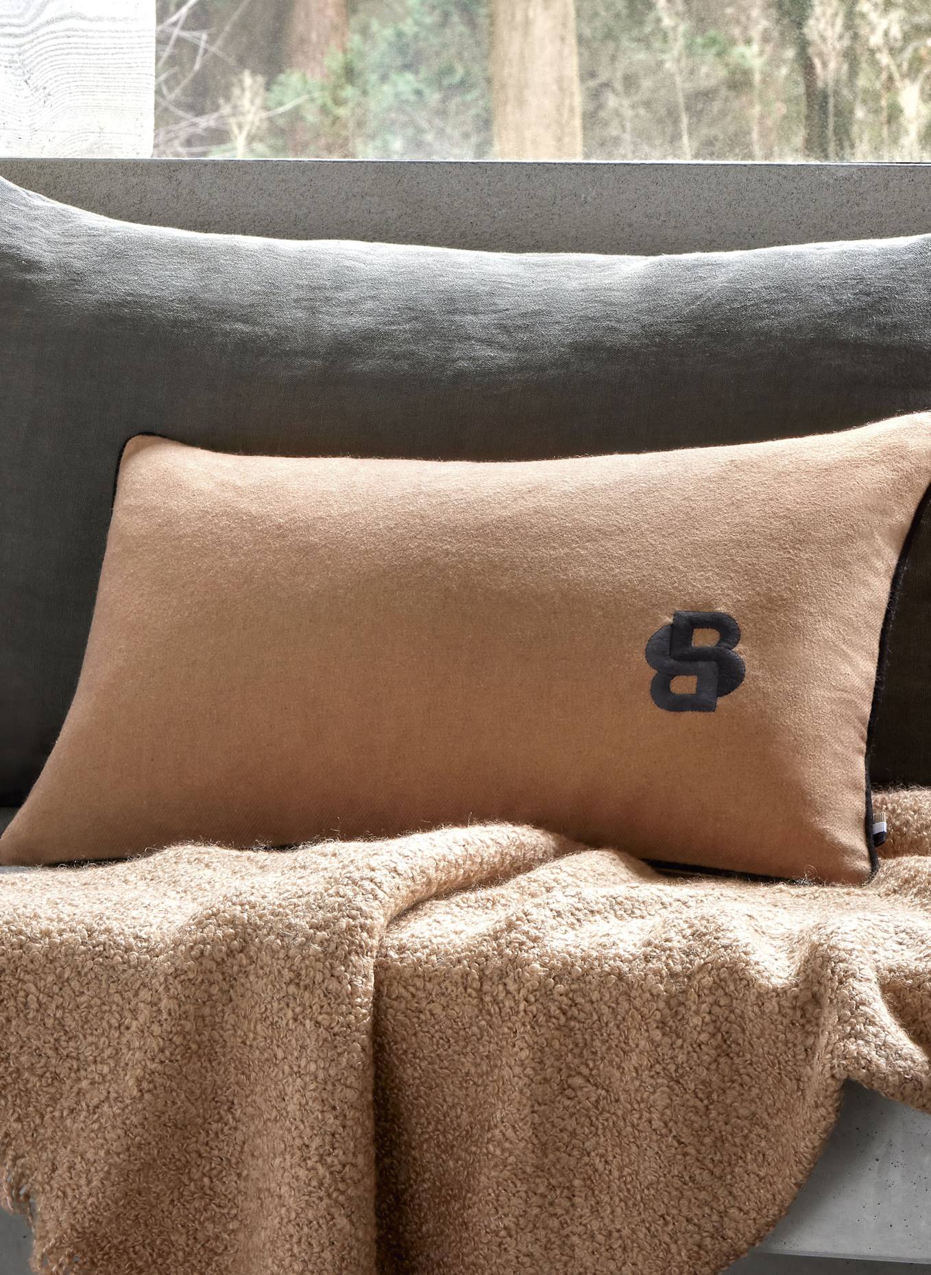 BOSS Dekokissenhülle DOUBLEB: HELLBRAUN