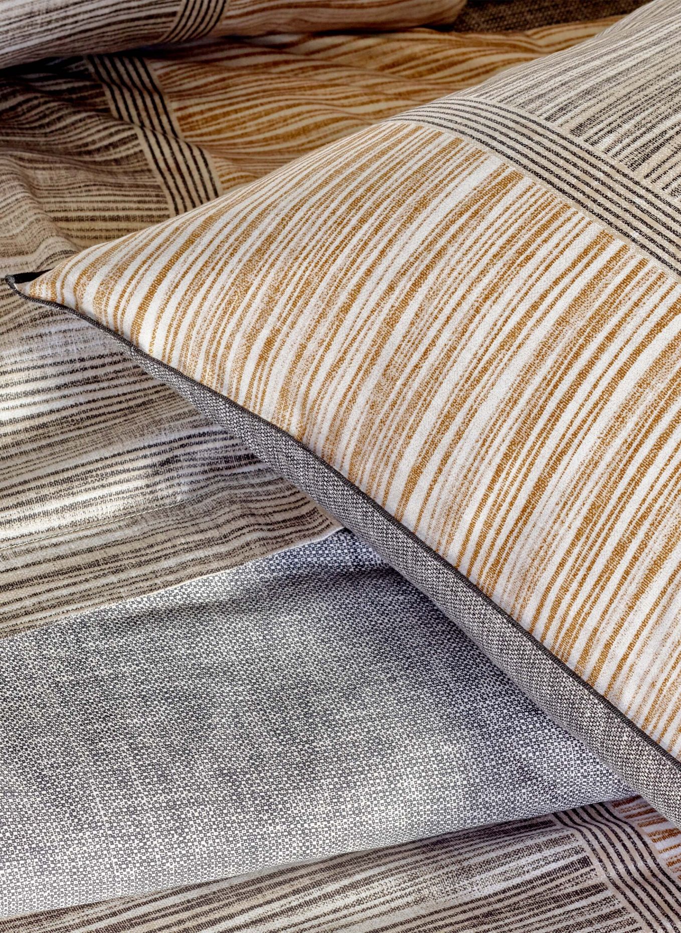 BOSS Dekbedovertrekken & hoeslakens TAMAN: BEIGE
