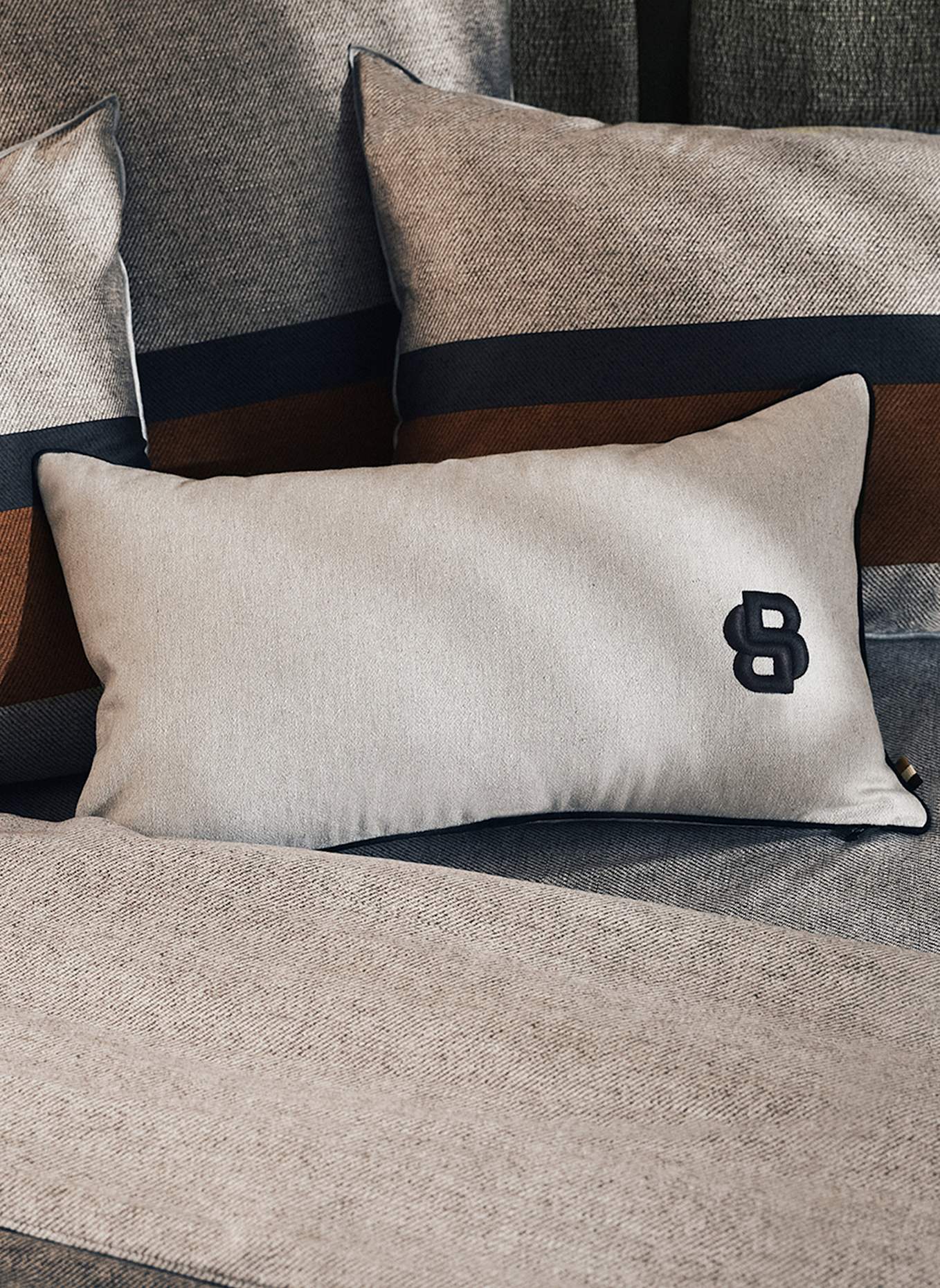 BOSS Dekokissenhülle DOUBLEB: CREME