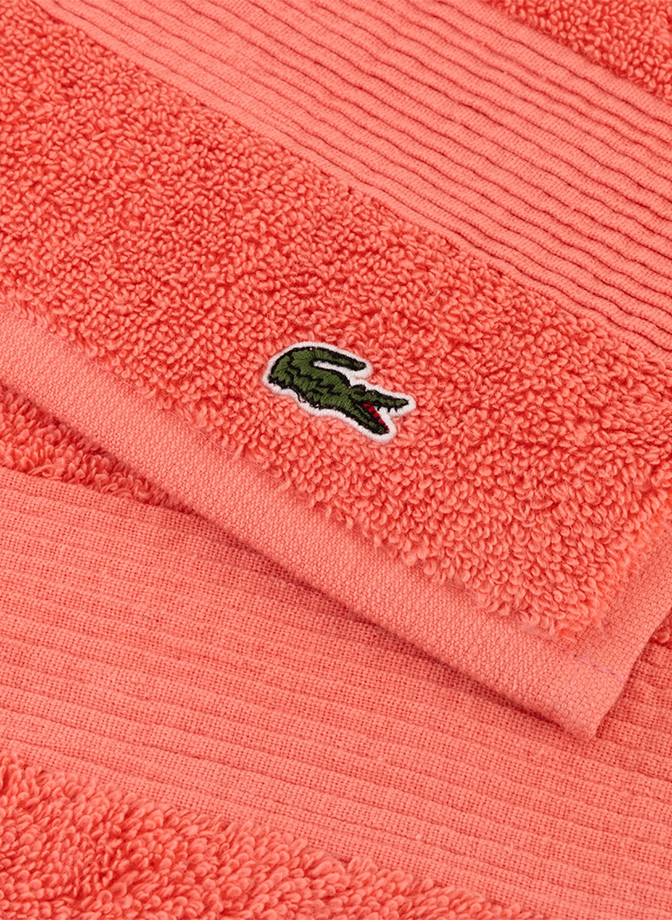 LACOSTE Handtuch LLECROCO: HELLORANGE