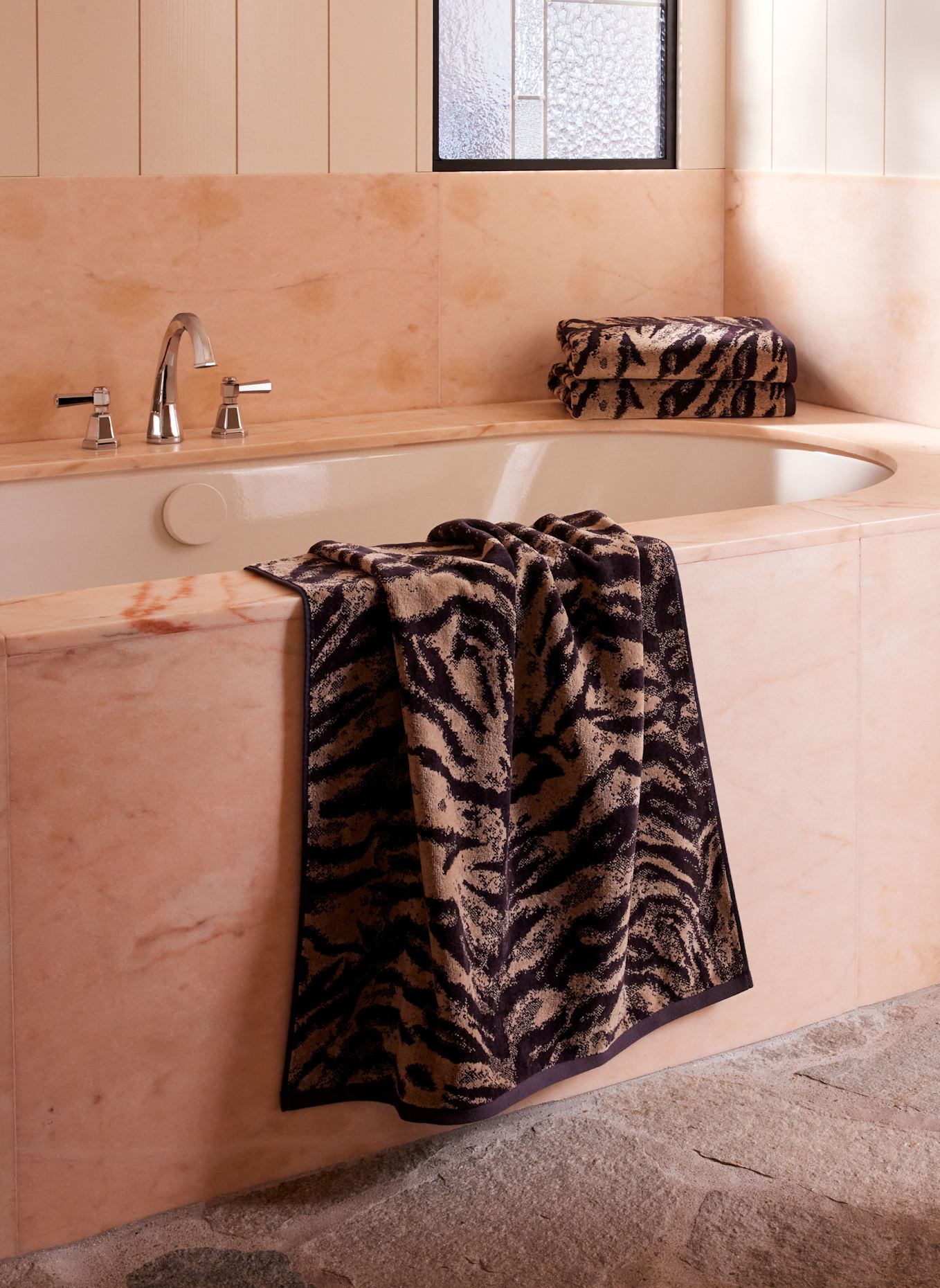 KENZO HOME Badetuch KFAUVE: BRAUN