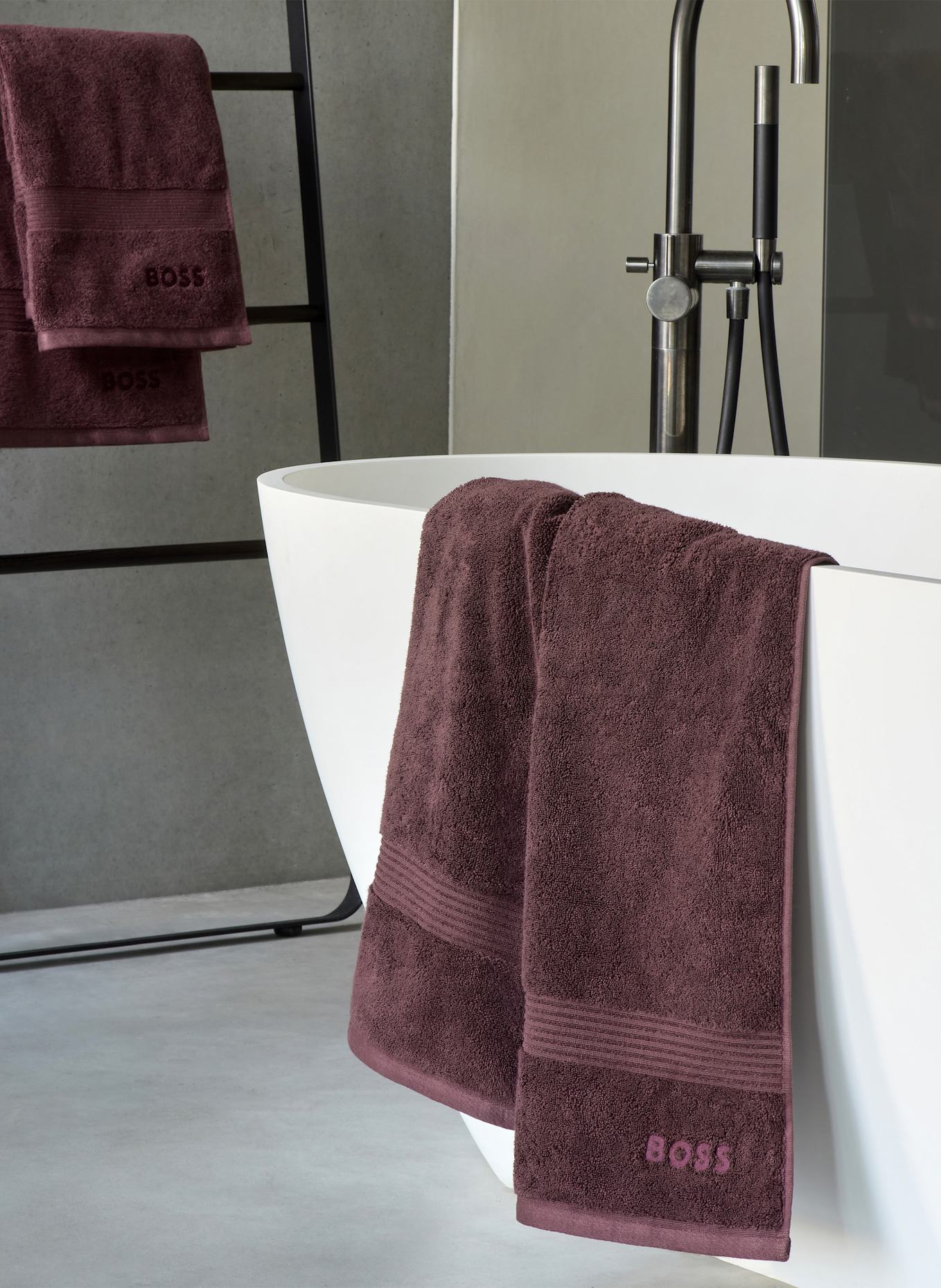BOSS Handtuch LOFT: DUNKELBRAUN