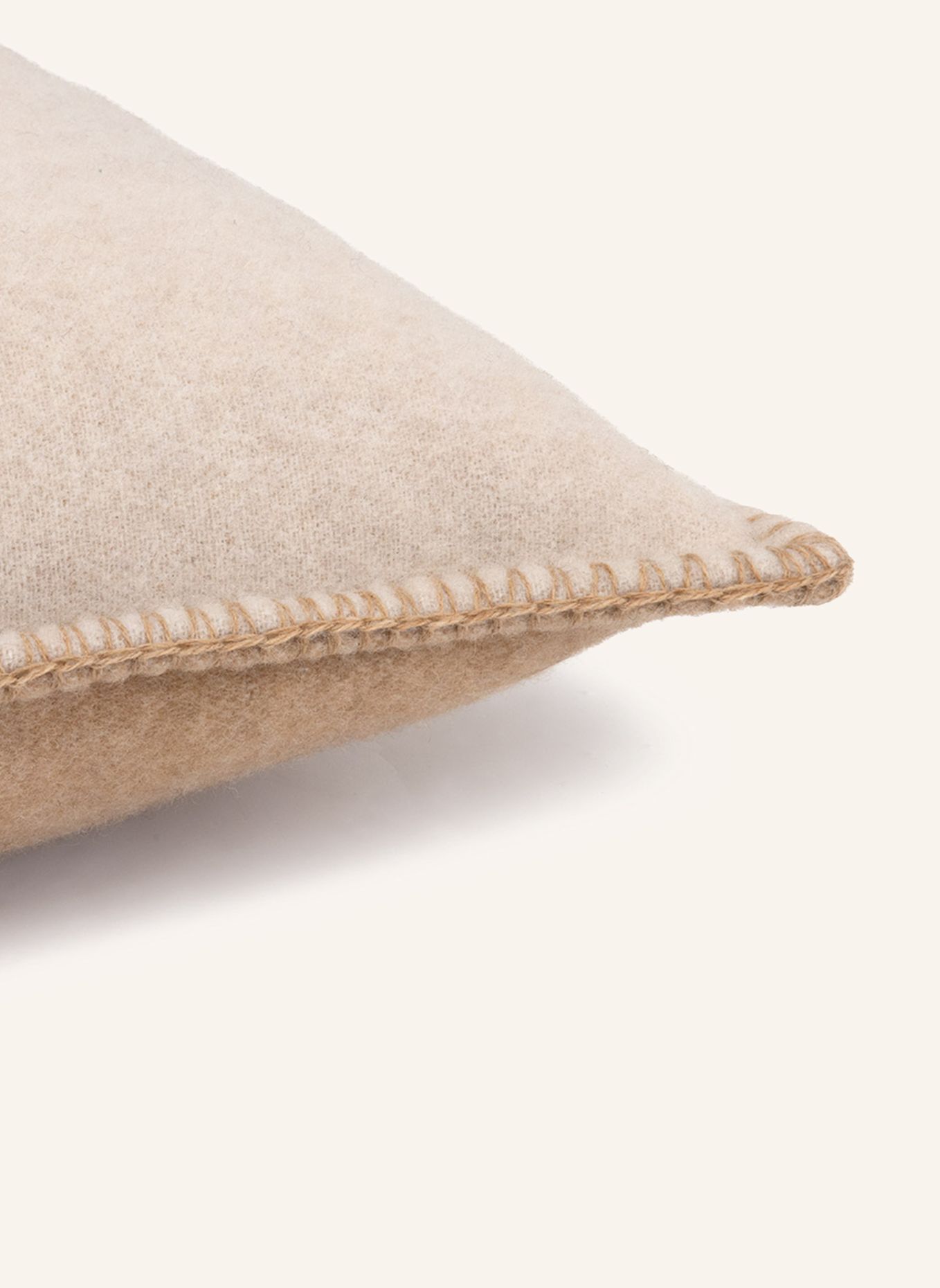 BOSS Sierkussenhoes SIGNATURE: BEIGE