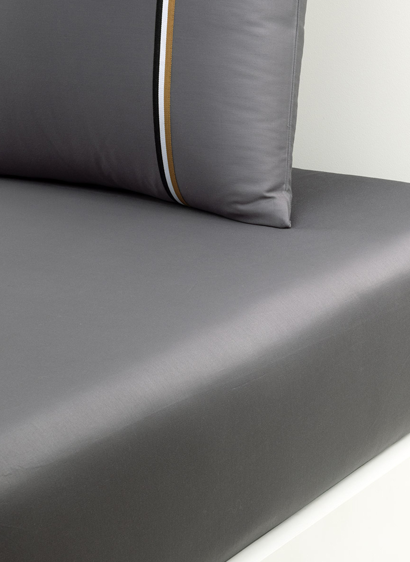 BOSS Bettwäsche Set BLINEA: GRAU