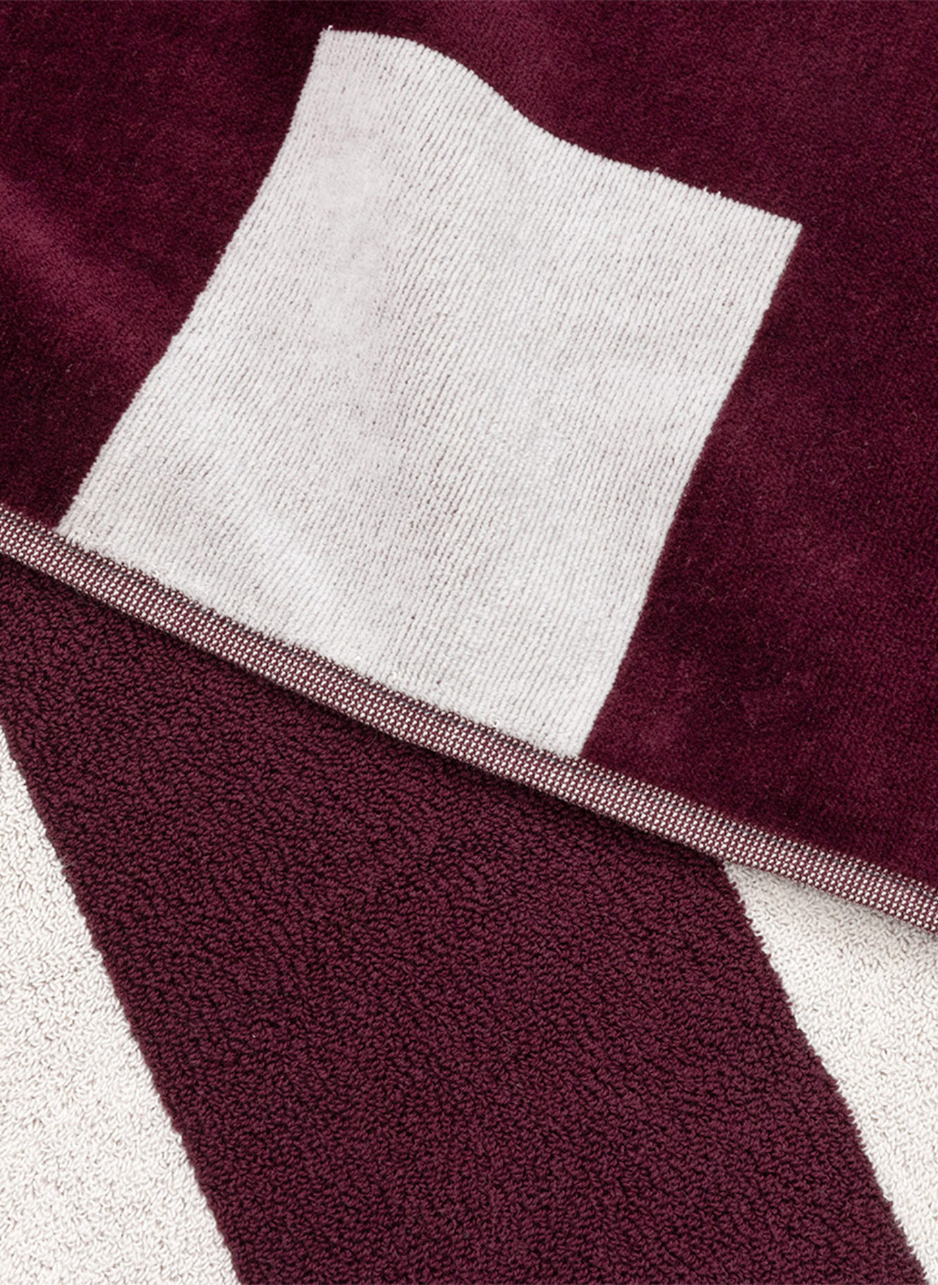 BOSS Strandtuch BATH: DUNKELROT