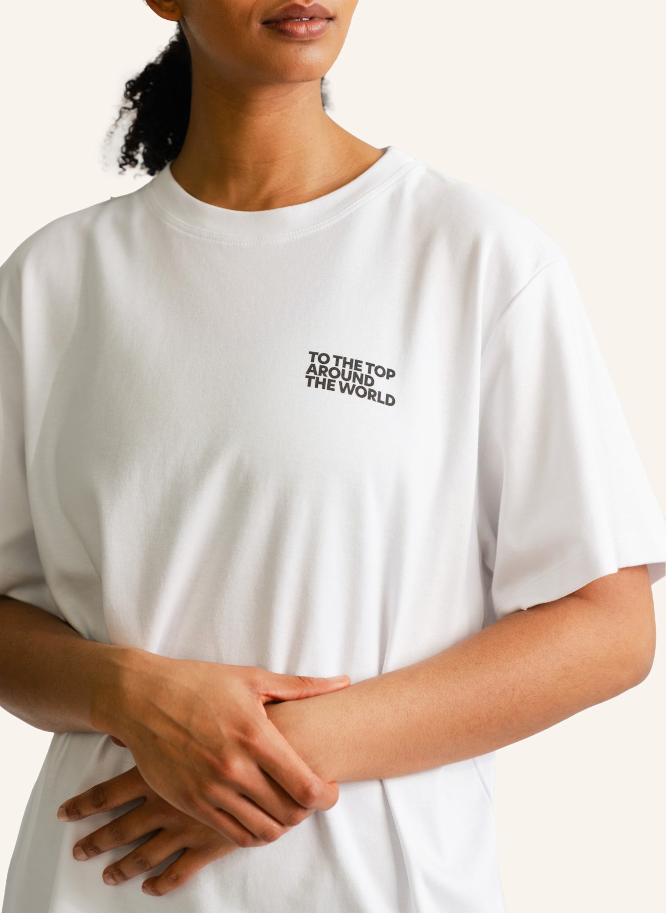 to the top T-Shirt AROUND THE WORLD: WEISS