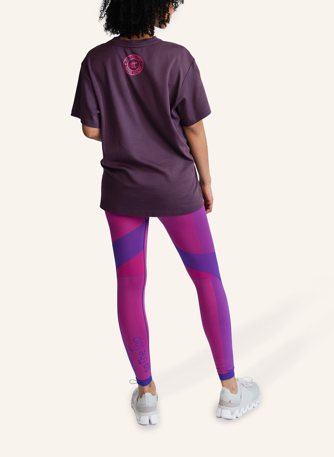 to the top T-Shirt RIO: DUNKELLILA