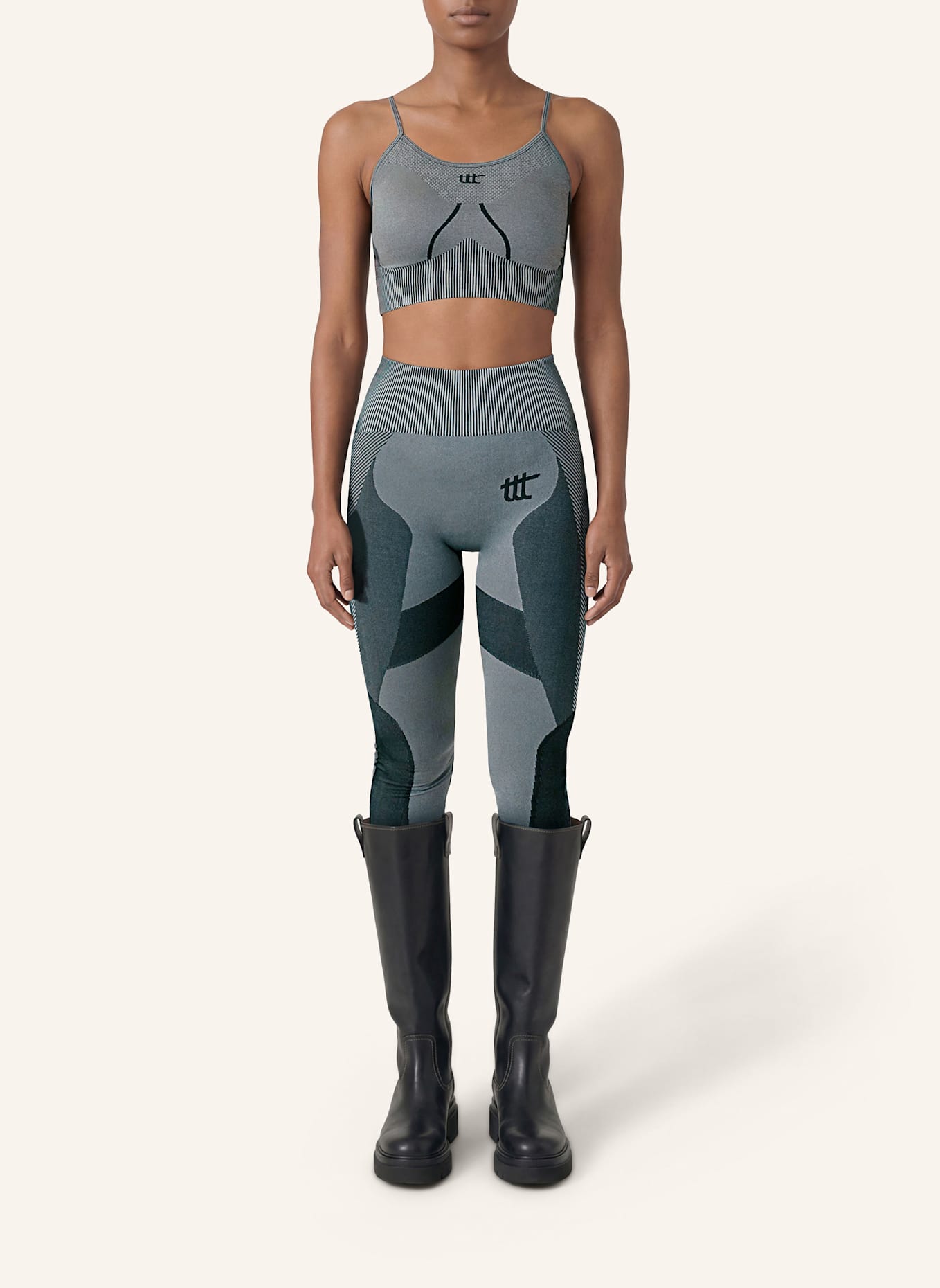 to the top Sports Bra SEAMLESS LIGHT: GRAU