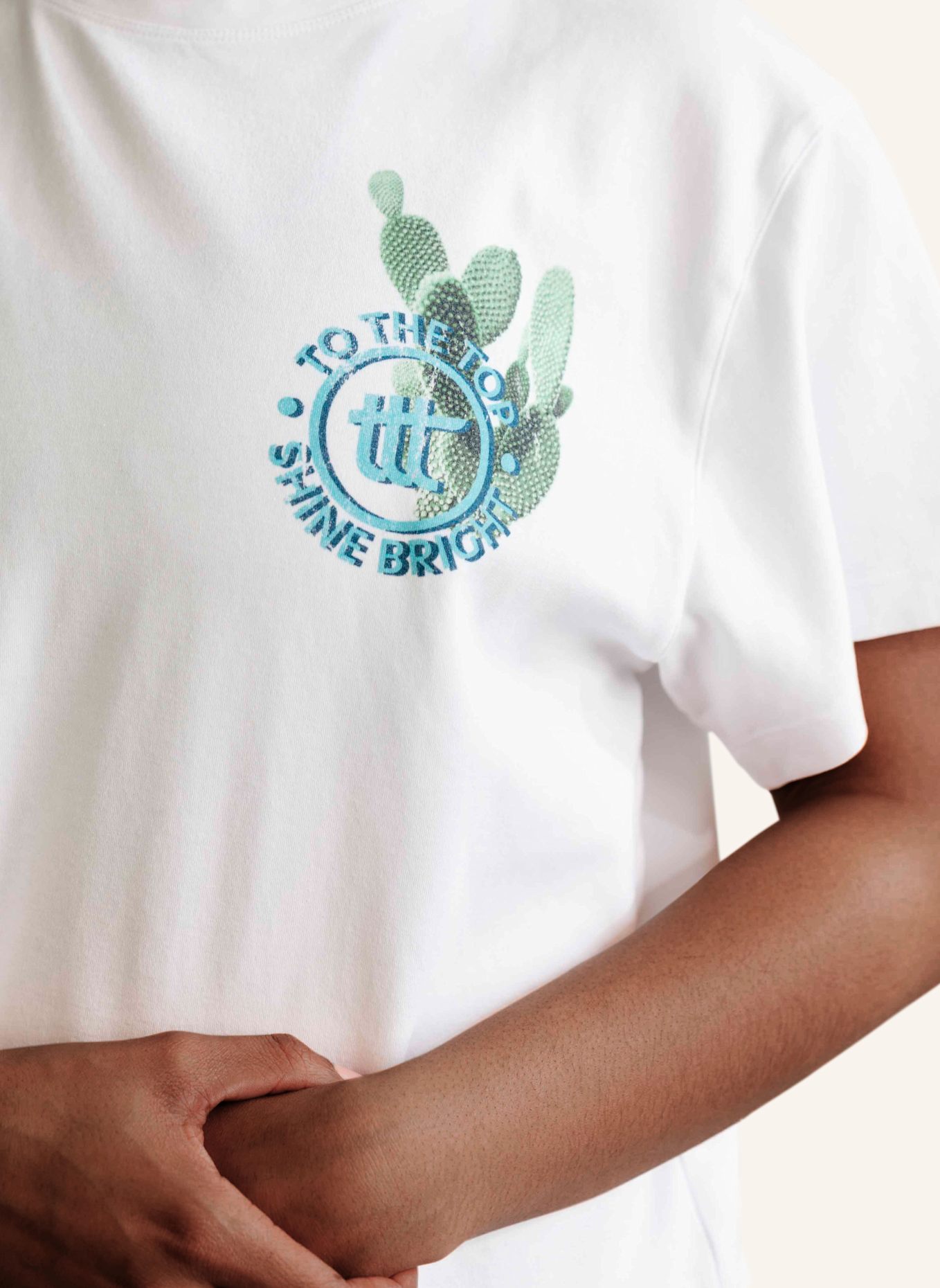 to the top T-Shirt IBIZA: WEISS