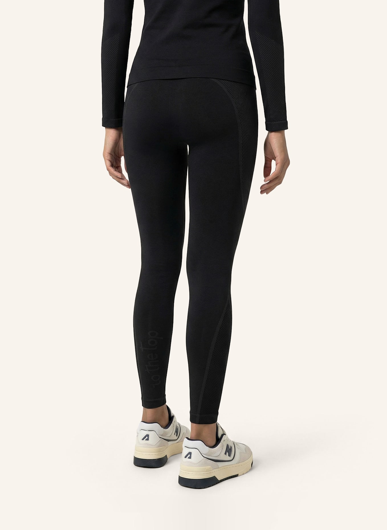 to the top Leggings SEAMLESS: SCHWARZ