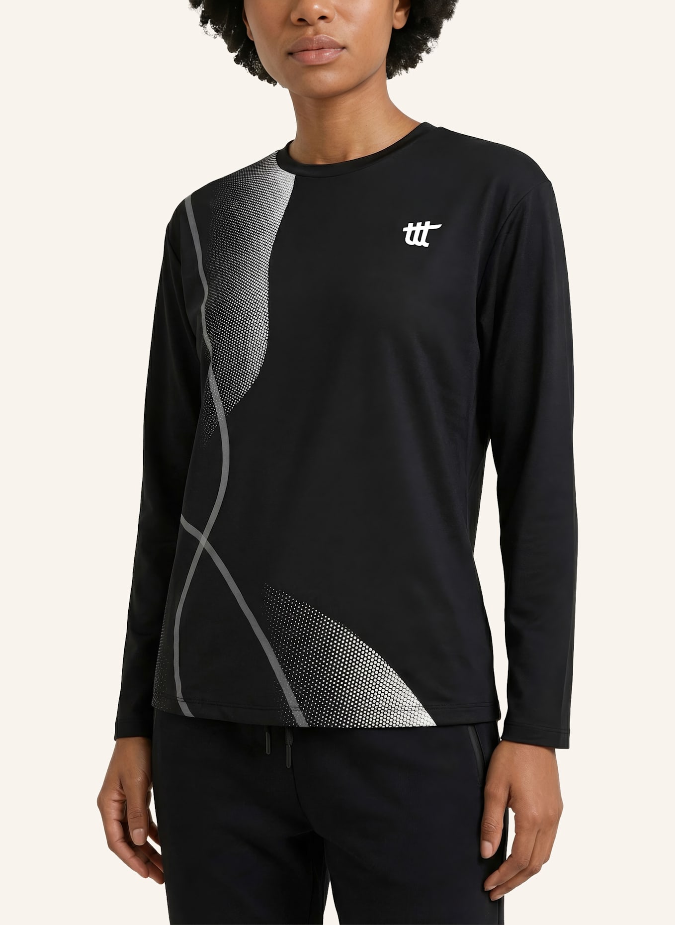 to the top Long Sleeve PACE: SCHWARZ