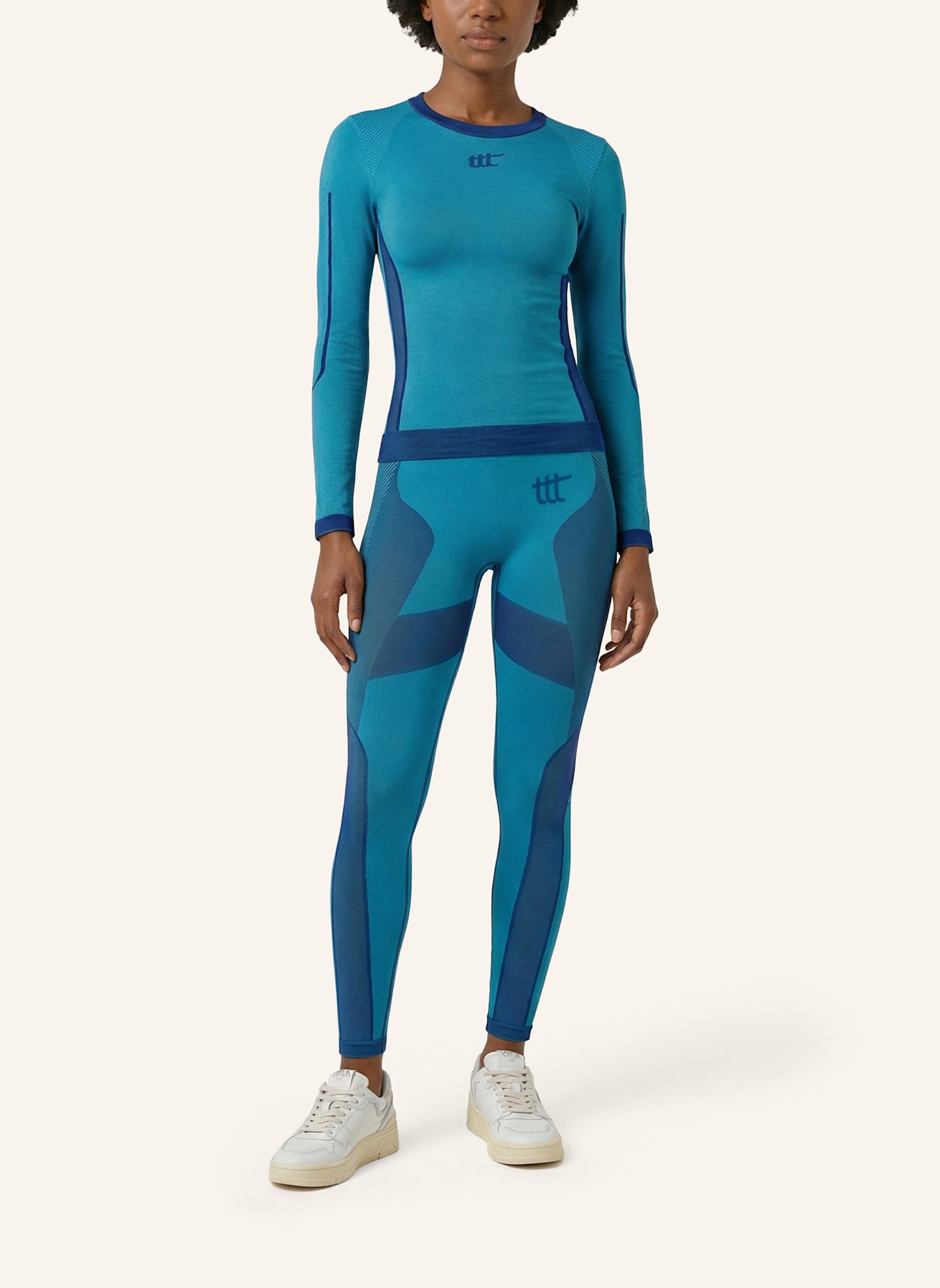 to the top Long Sleeve SEAMLESS: BLAU