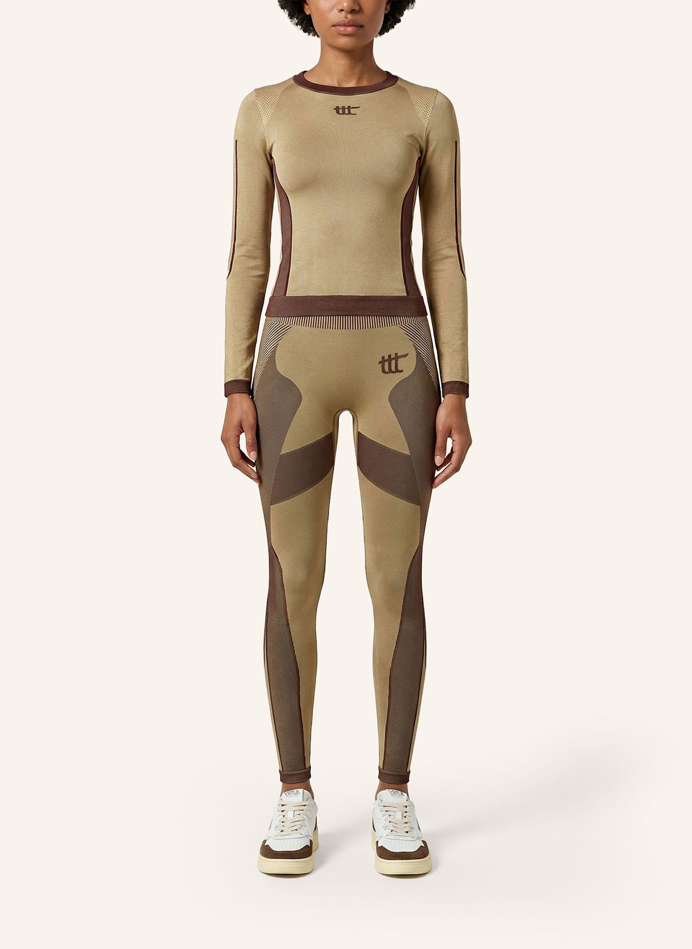 to the top Long Sleeve SEAMLESS: BRAUN