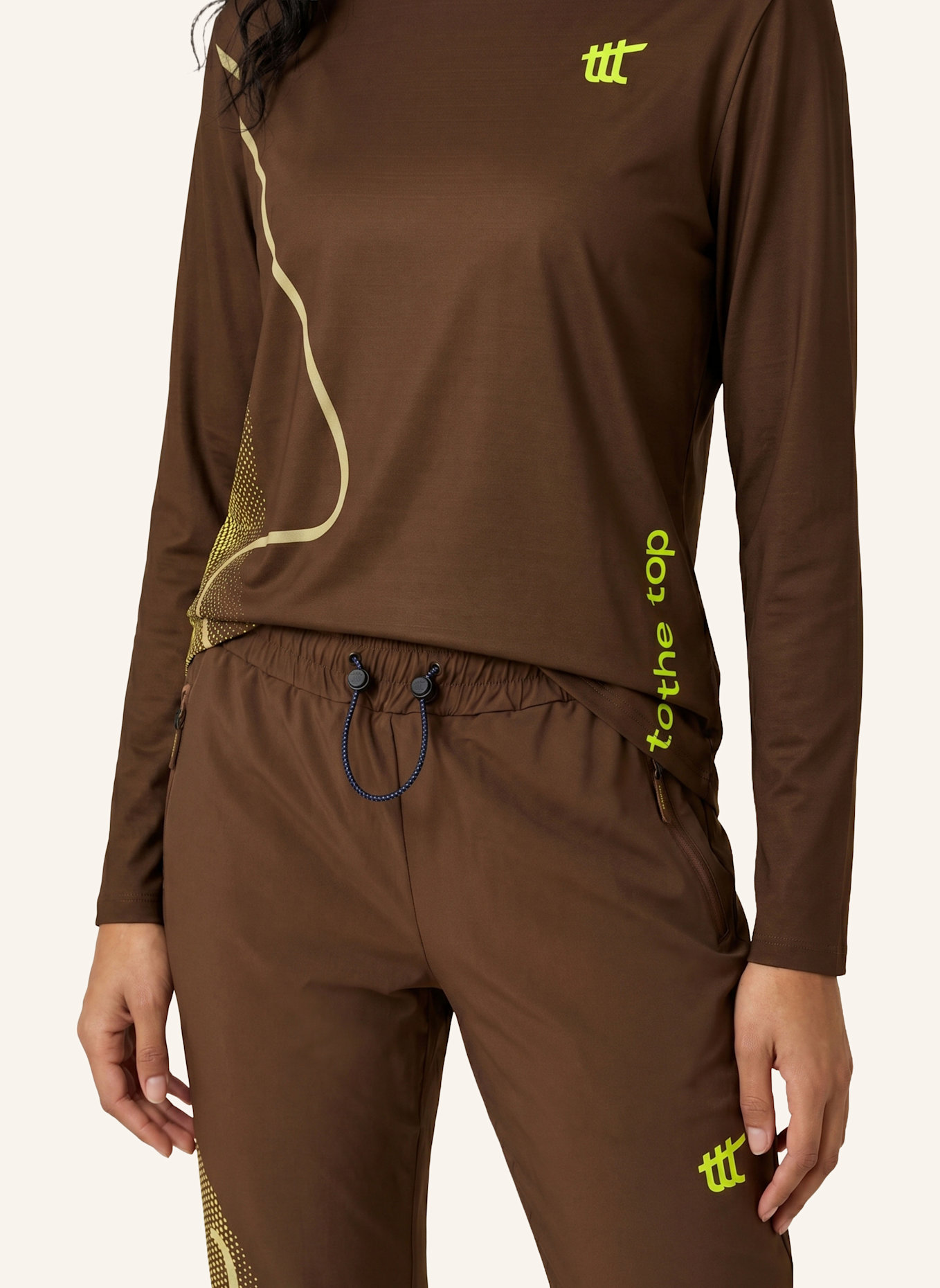 to the top Track Pants PACE: BRAUN