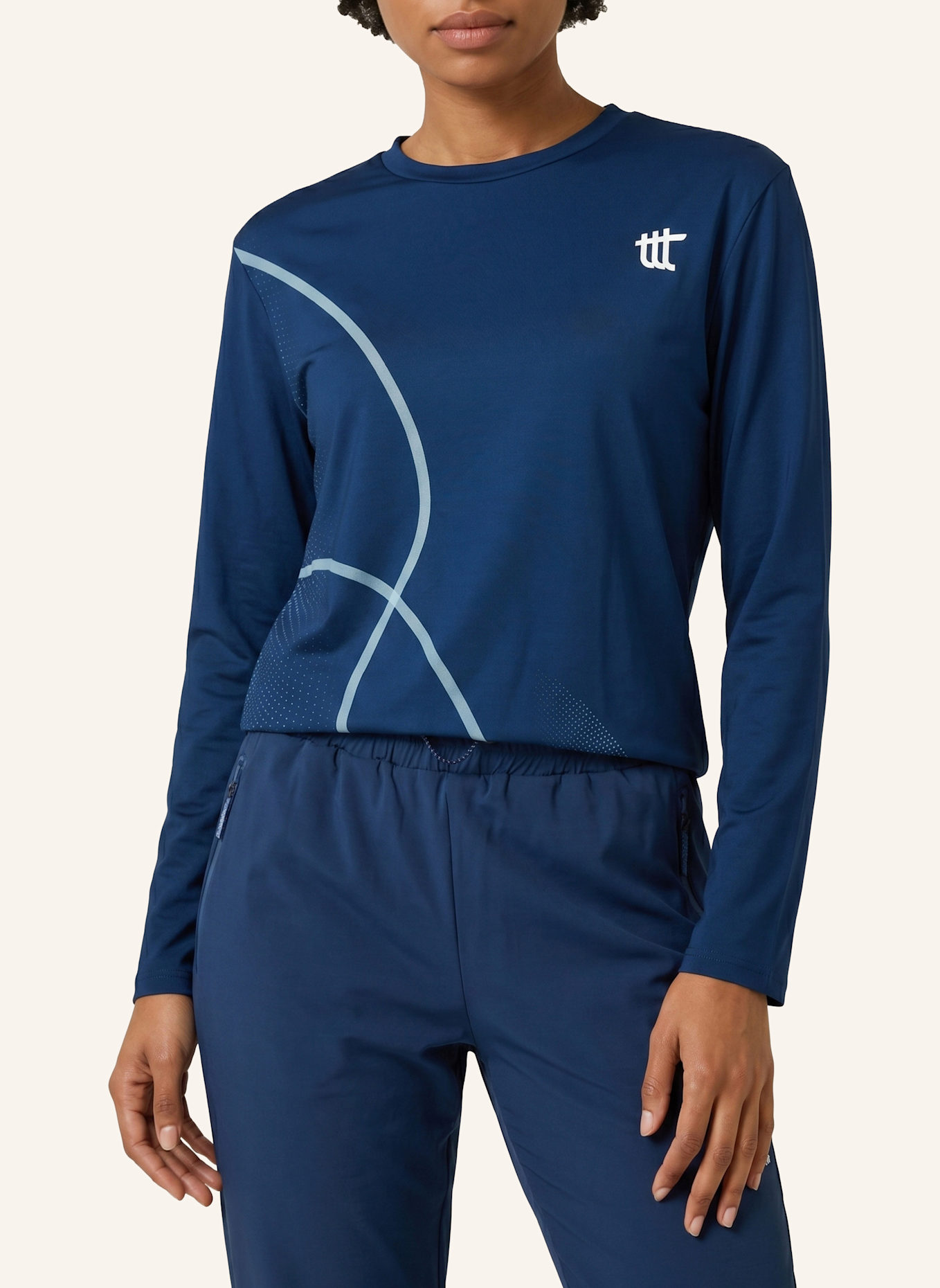 to the top Long Sleeve PACE: BLAU