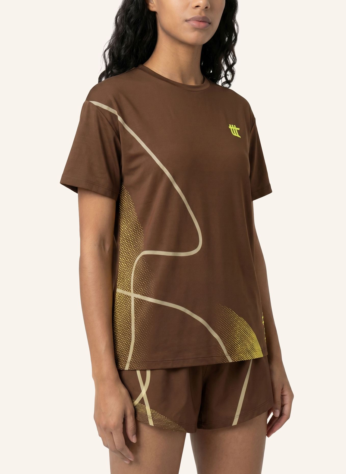 to the top T-Shirt Pace T-Shirt: BRAUN