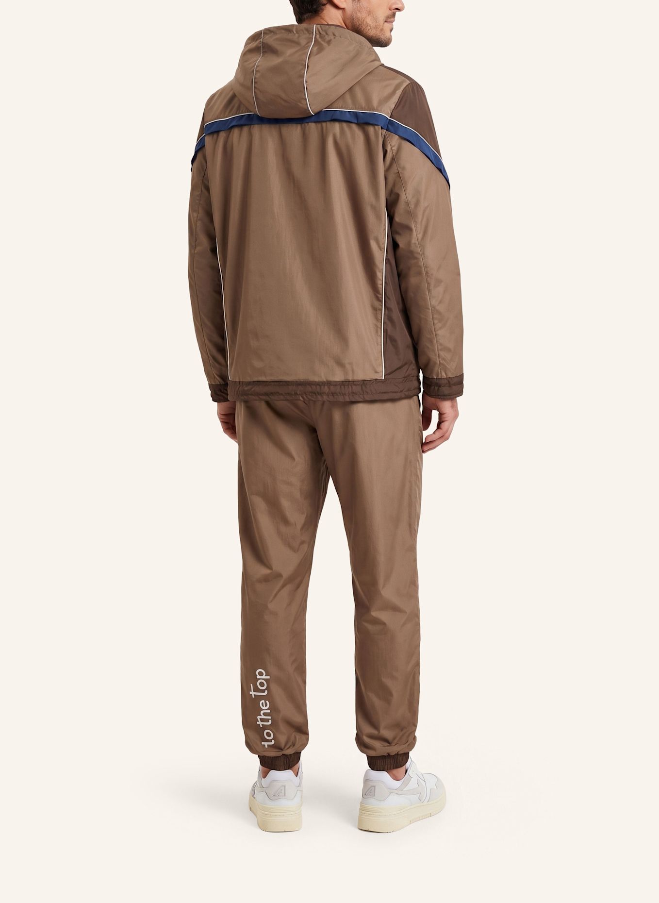 to the top Pants All-Day: BRAUN