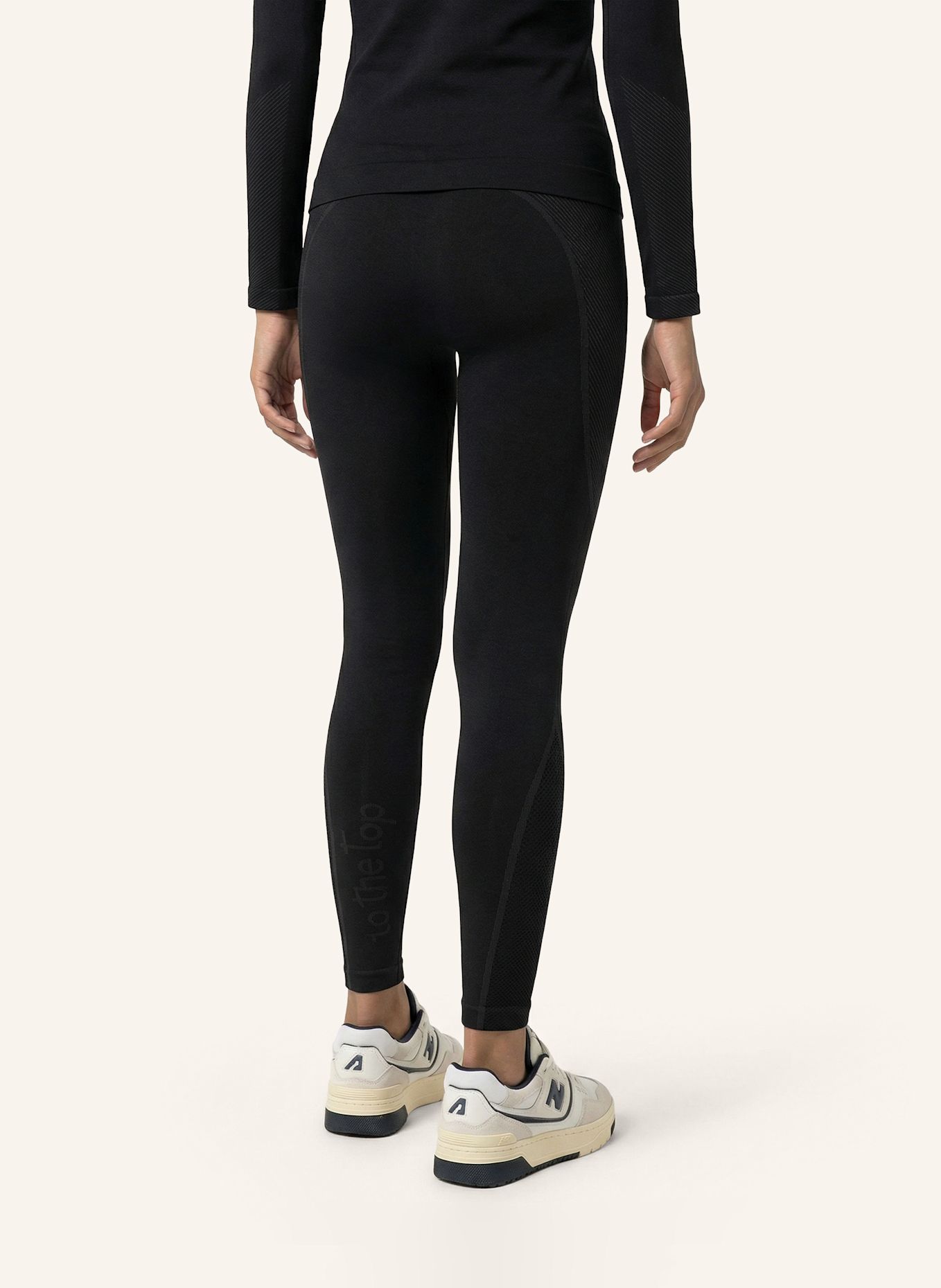 to the top Leggings Seamless: SCHWARZ