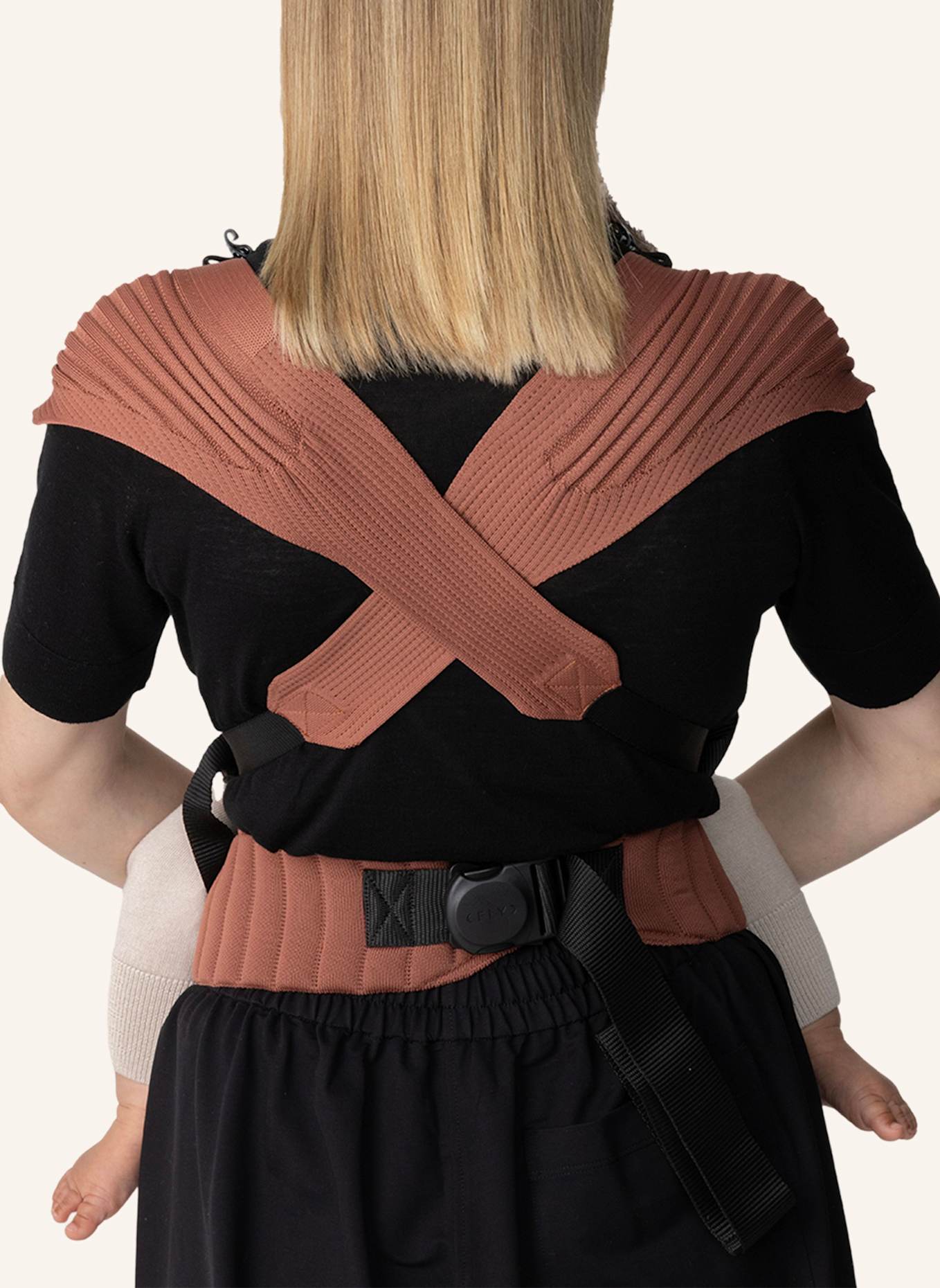 FLYBABY Babytrage: COGNAC