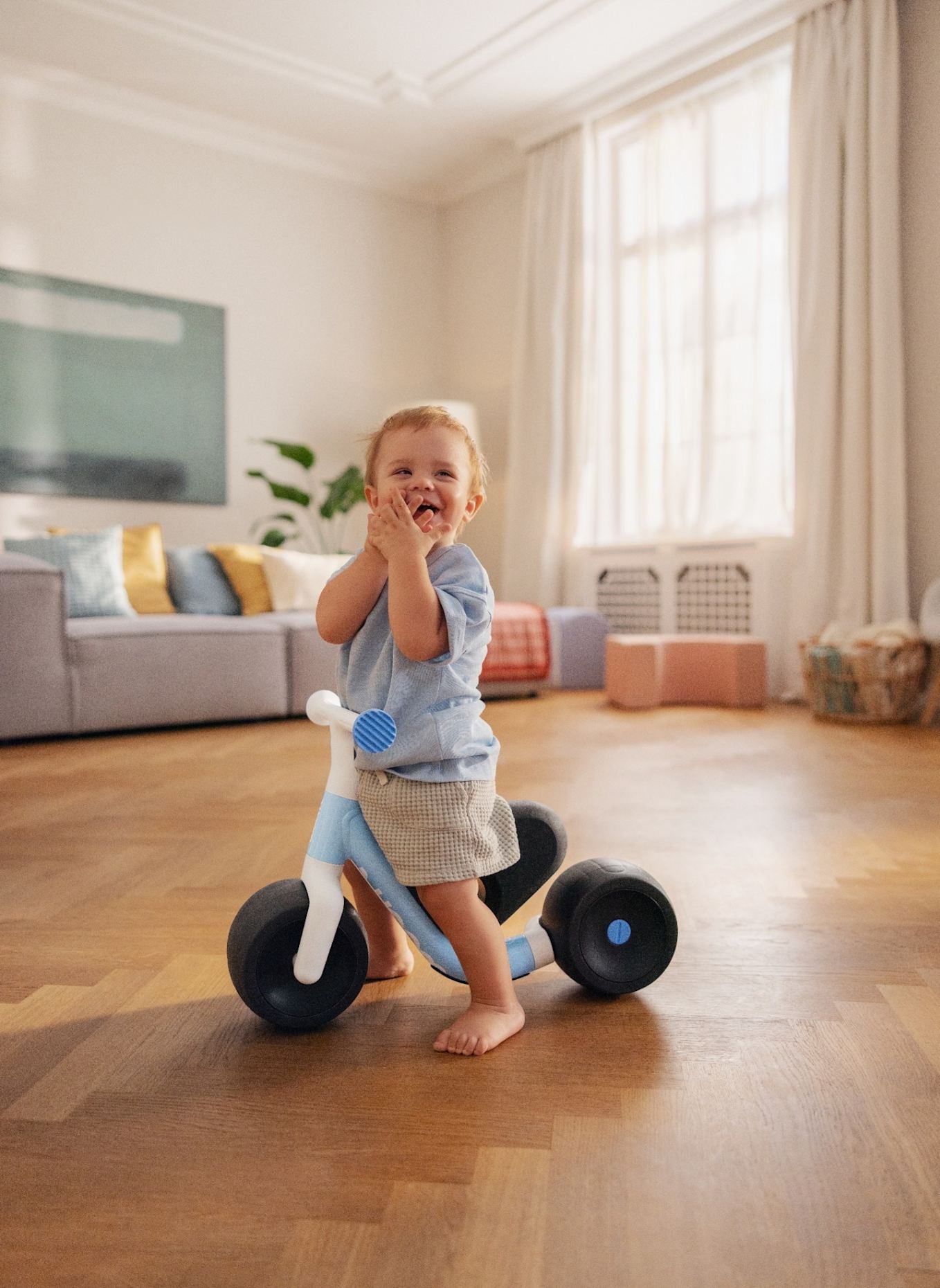 Woom Laufrad WOW: HELLBLAU