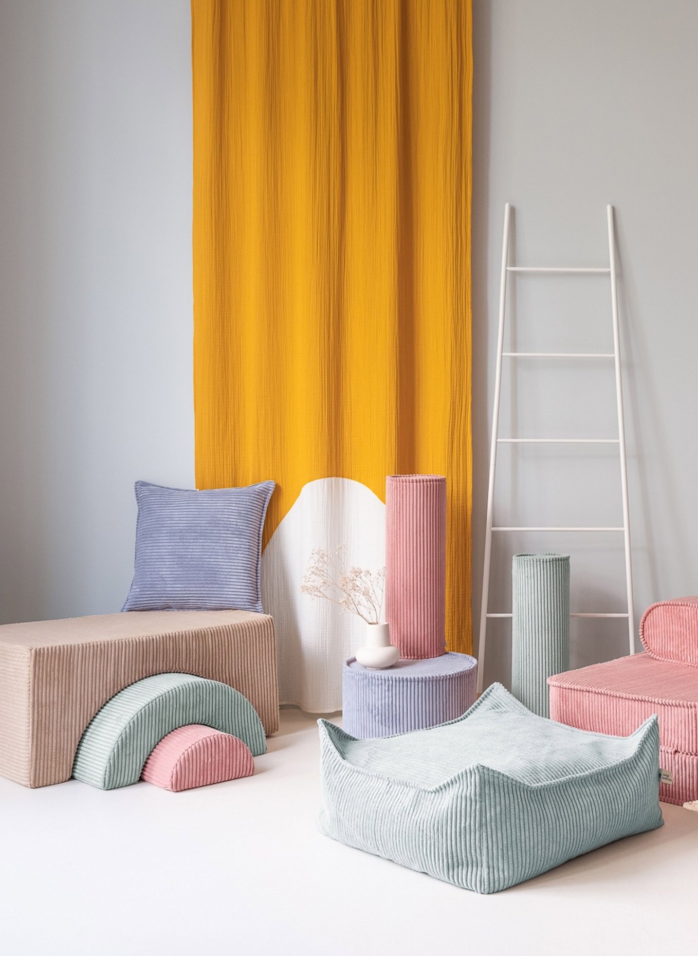 wigiwama Ottoman SQUARE: GRÜN