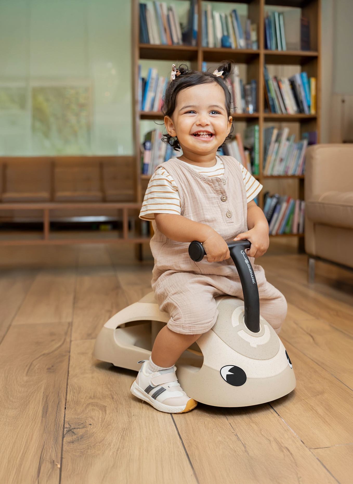 GLOBBER Lauflernwagen WALK N ROLL 2in1 ECO: WEISS