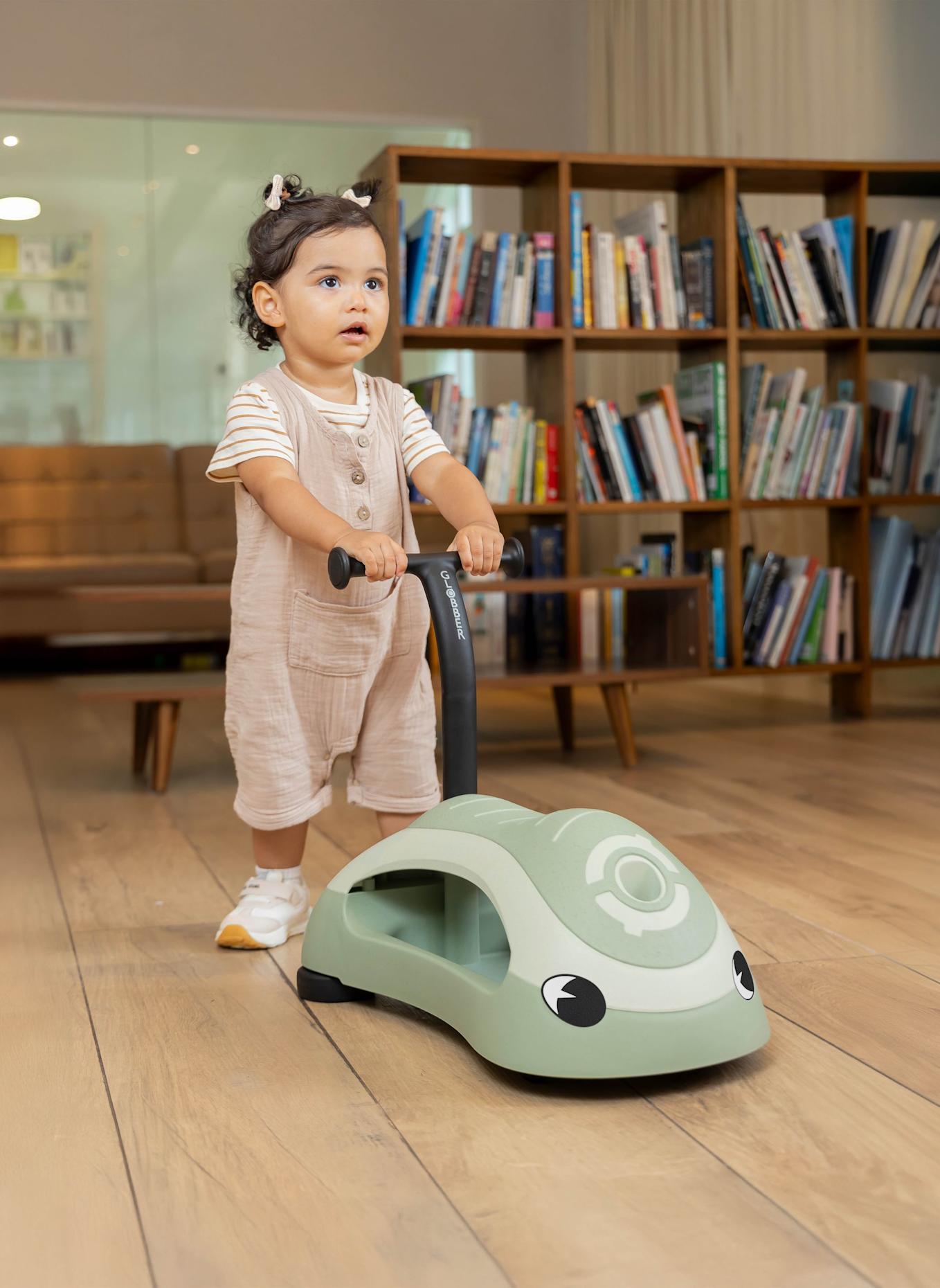 GLOBBER Lauflernwagen WALK N ROLL 2in1 ECO: GRÜN