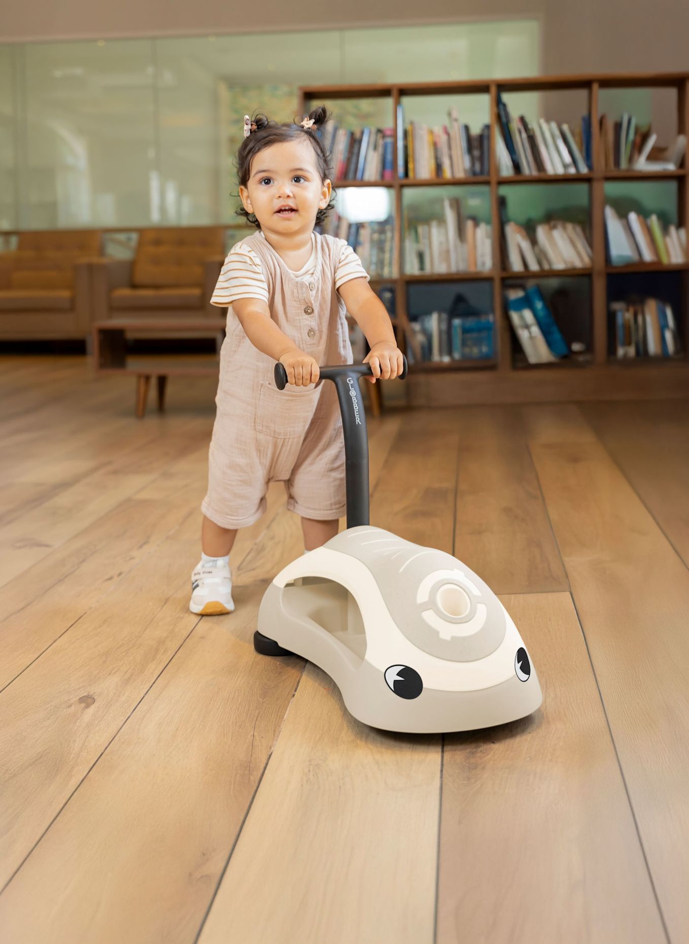 GLOBBER Lauflernwagen WALK N ROLL 2in1 ECO: WEISS