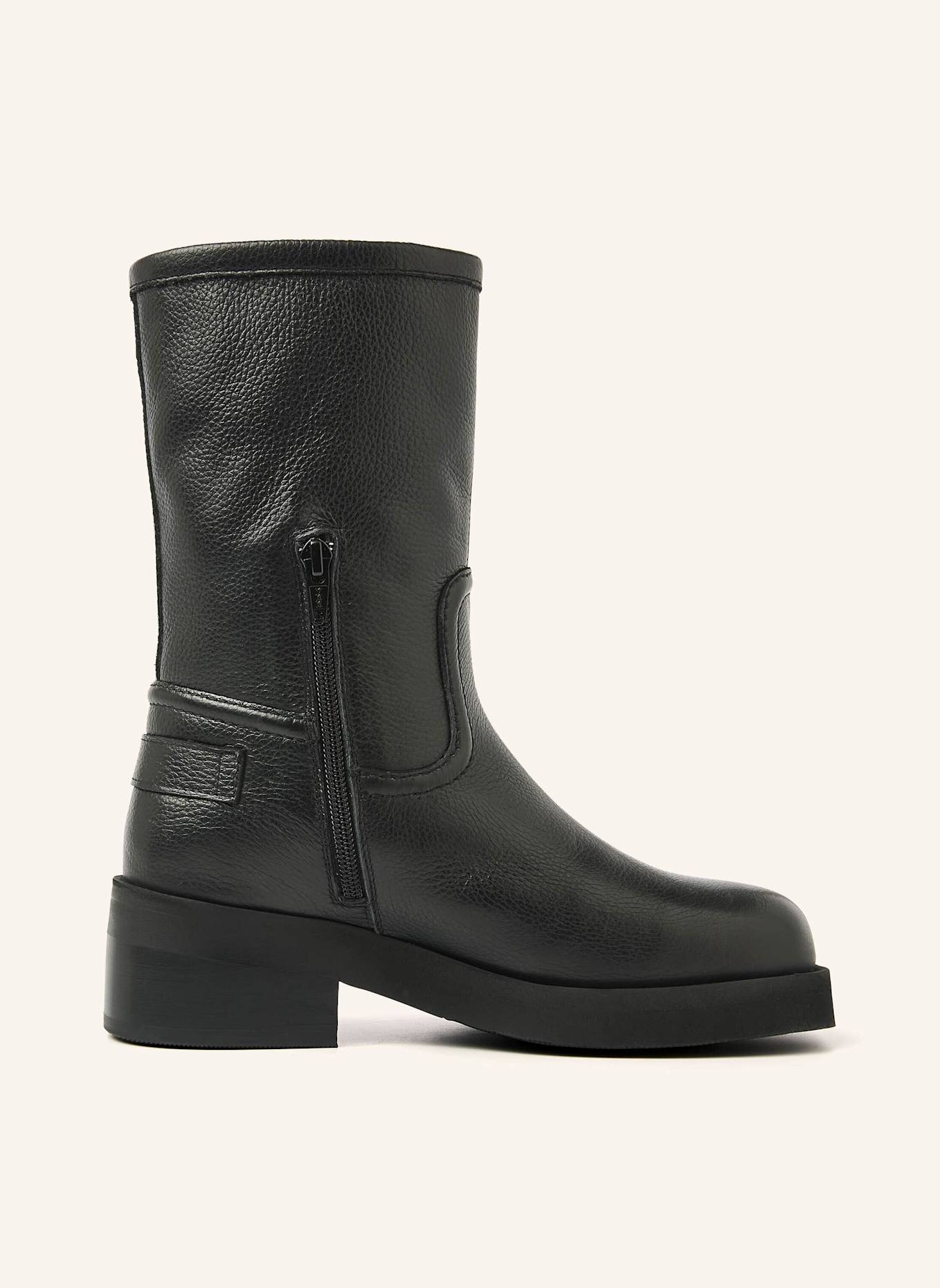 NUBIKK Stiefeletten EVE LEVA FUR: SCHWARZ