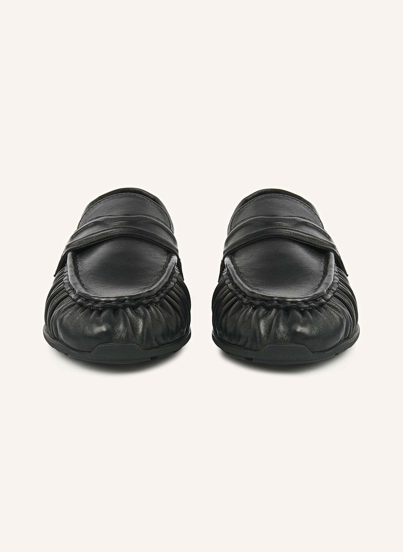 NUBIKK Slipper RILEY: SCHWARZ