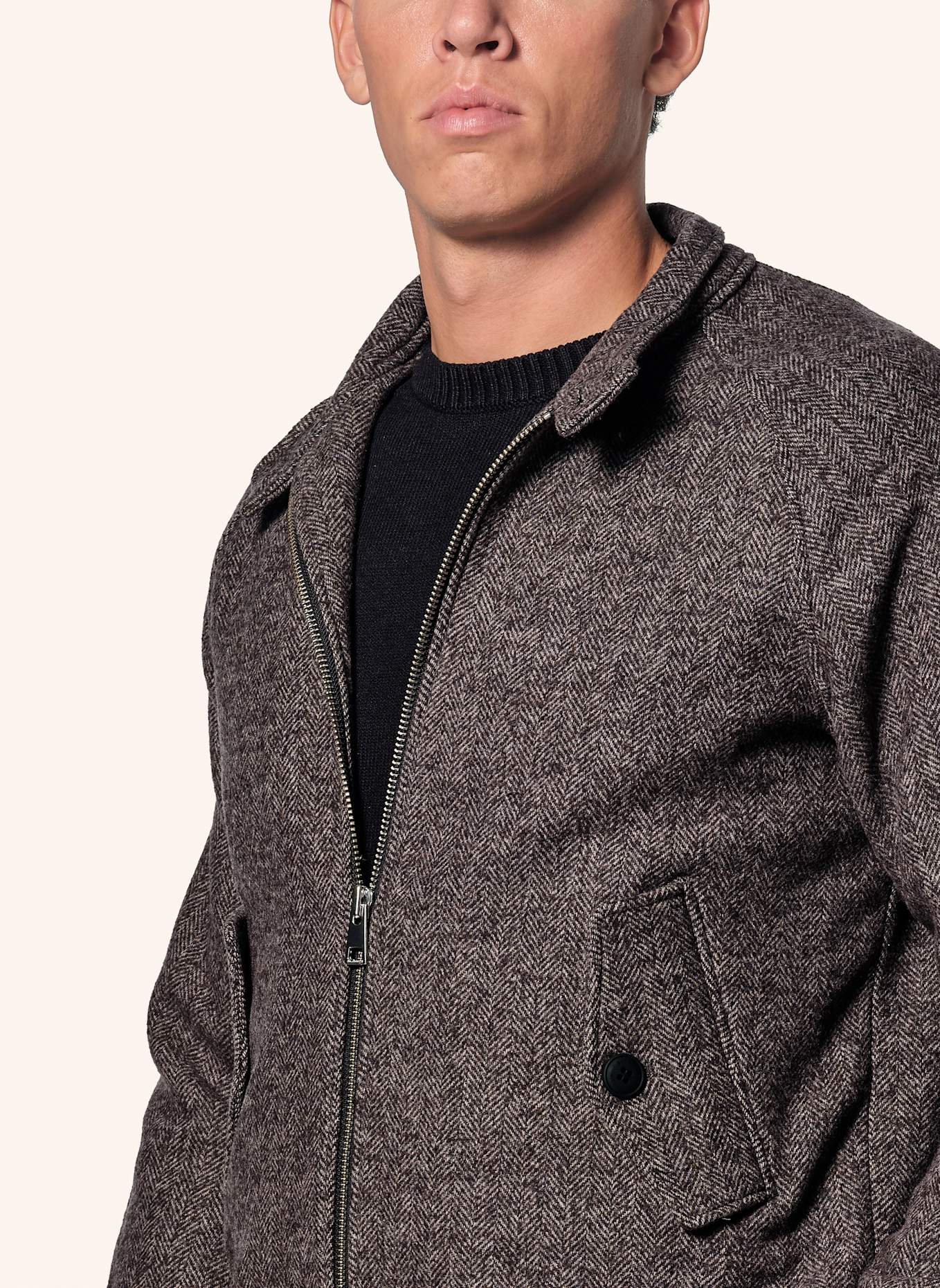 BOMBOOGIE Blouson: BRAUN