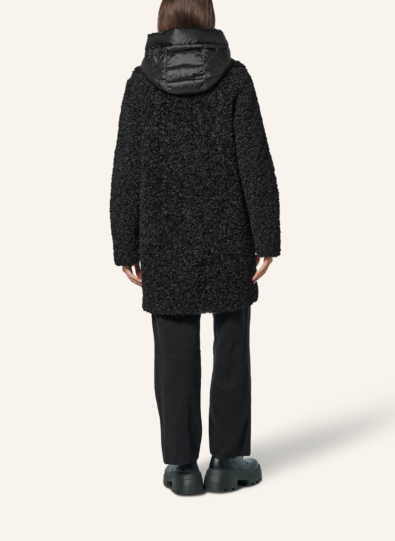 BOMBOOGIE Daunenmantel ODESSA: SCHWARZ