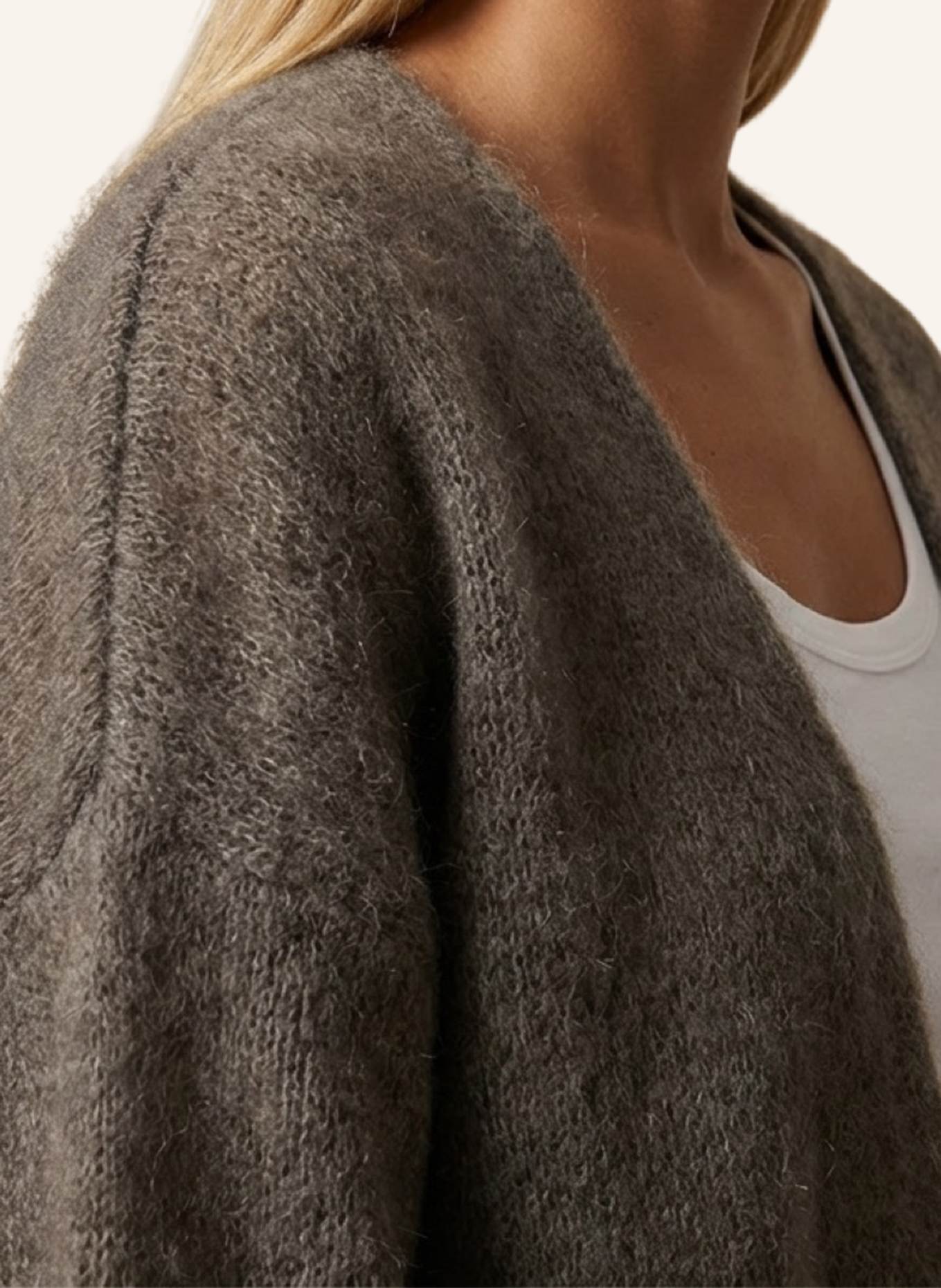 AMERICANDREAMS Short Cardigan Lee: TAUPE