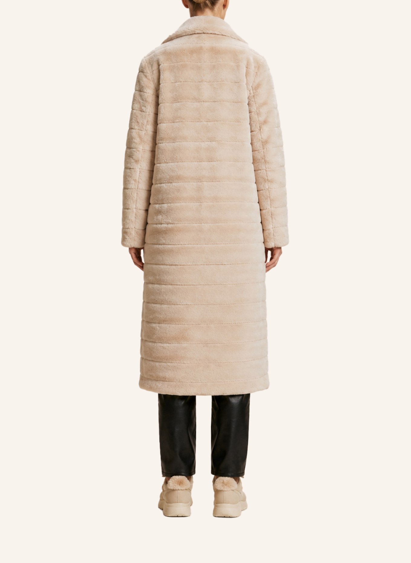 AMERICANDREAMS Faux Fur Coat Long Bailey: CREME