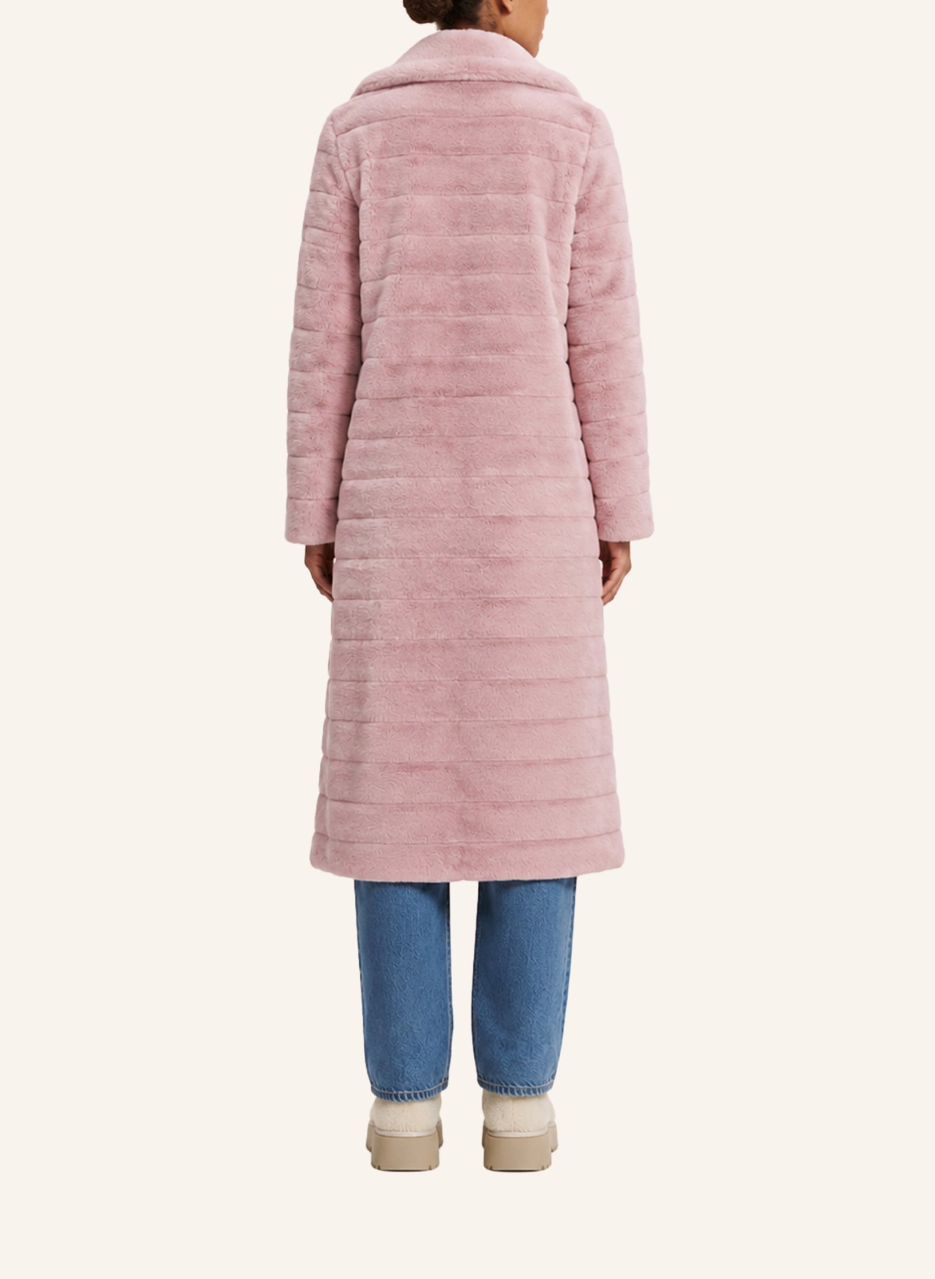 AMERICANDREAMS Faux Fur Coat Long Bailey: HELLROSA