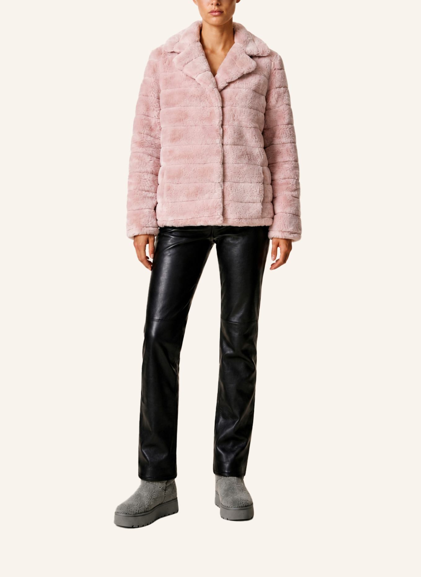 AMERICANDREAMS Faux Fur Coat Short Bailey: HELLROSA