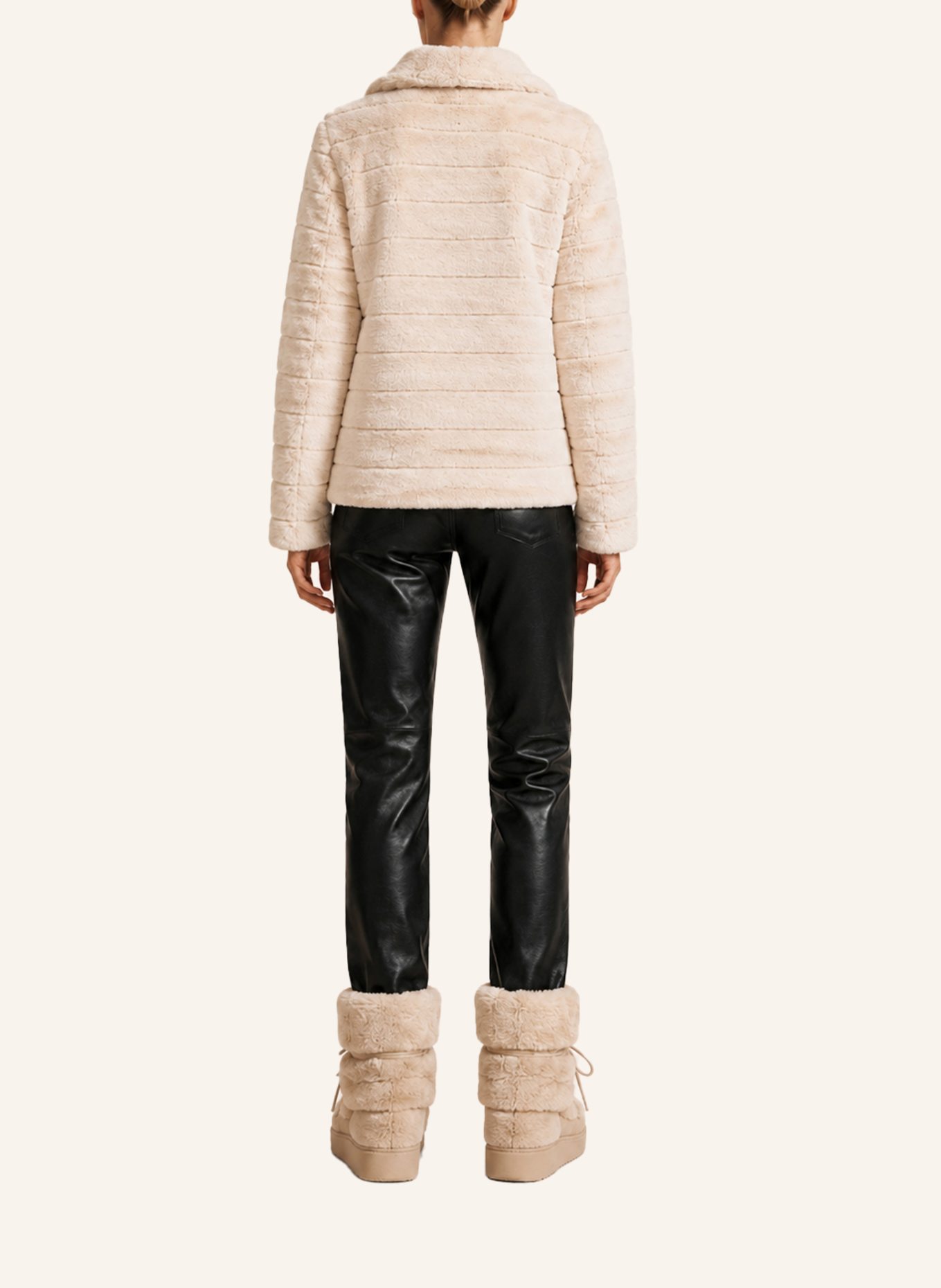 AMERICANDREAMS Faux Fur Coat Short Bailey: BEIGE