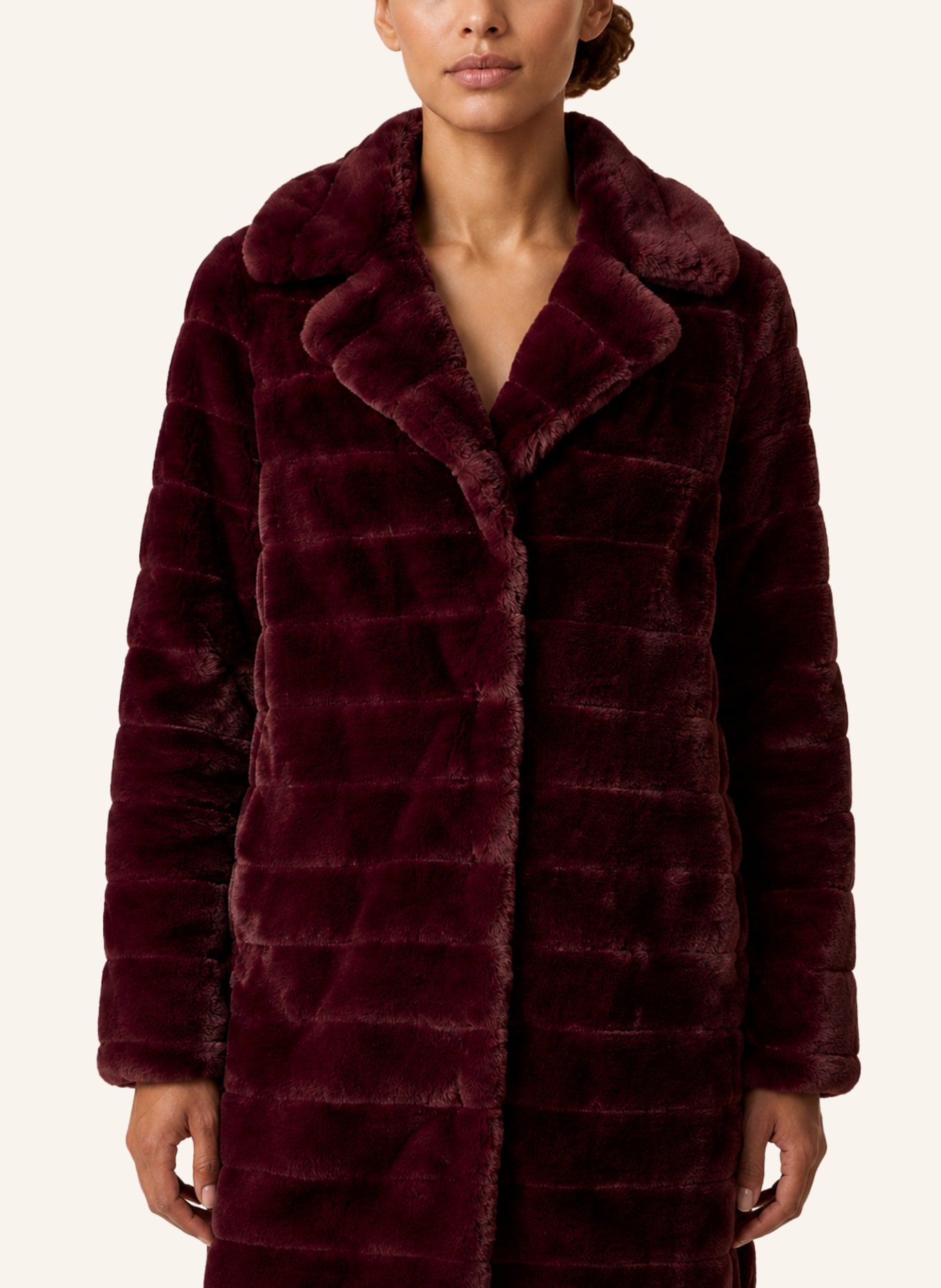 AMERICANDREAMS Faux Fur Coat Long Bailey: ROT