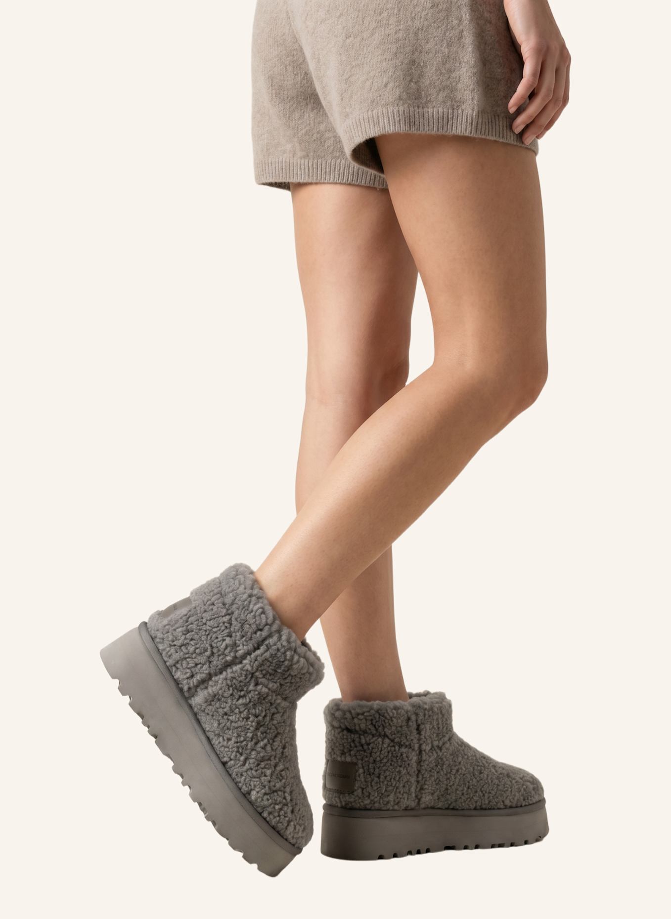 AMERICANDREAMS Wool Boots Low Larissa: GRAU