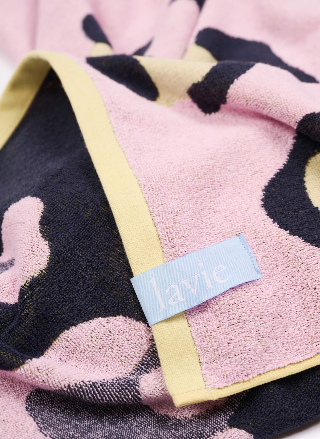 lavie Strandtuch EMMA: GELB/ DUNKELBLAU/ ROSA