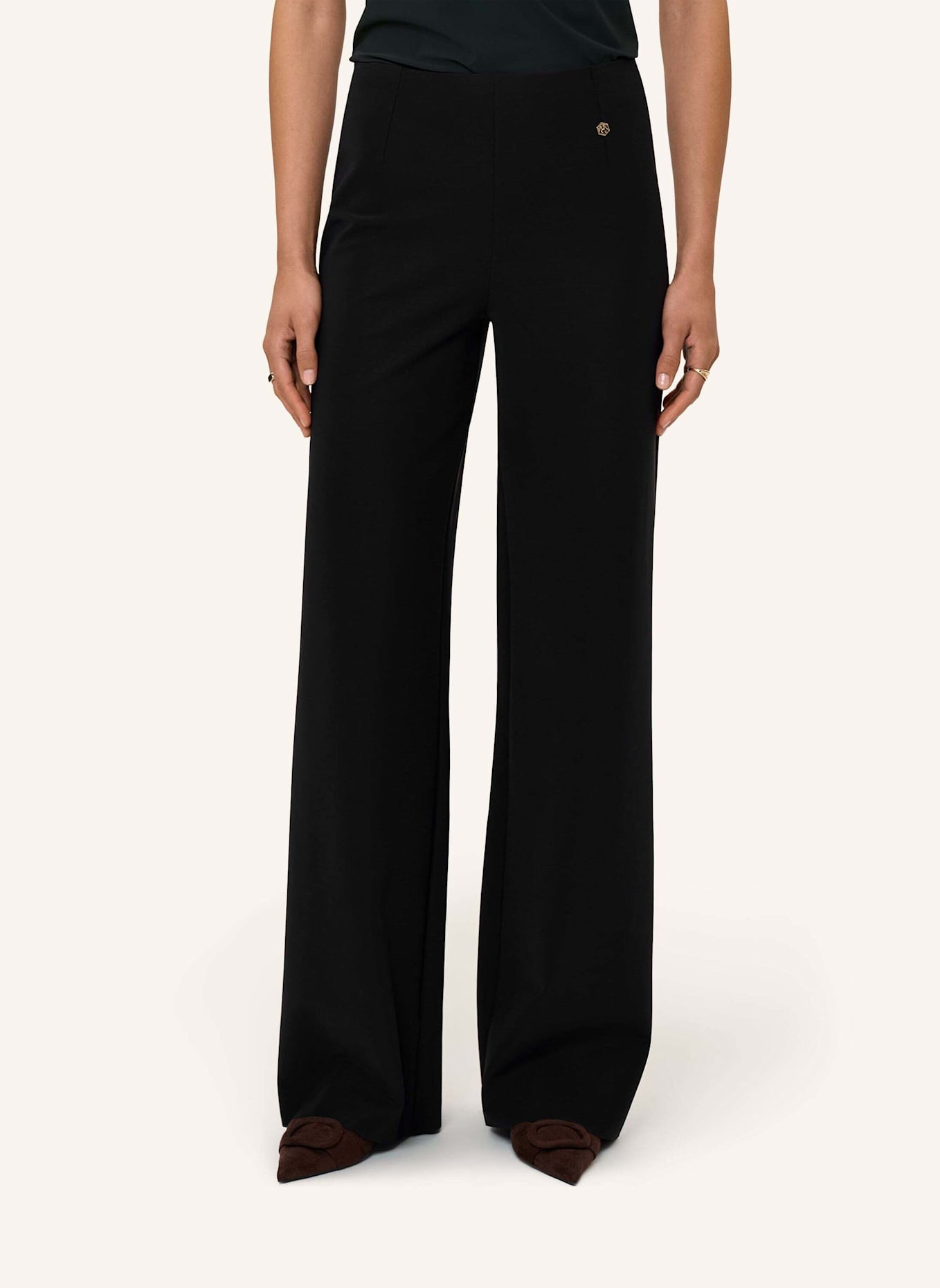 INA KESS Hose LIORA PANTS: SCHWARZ