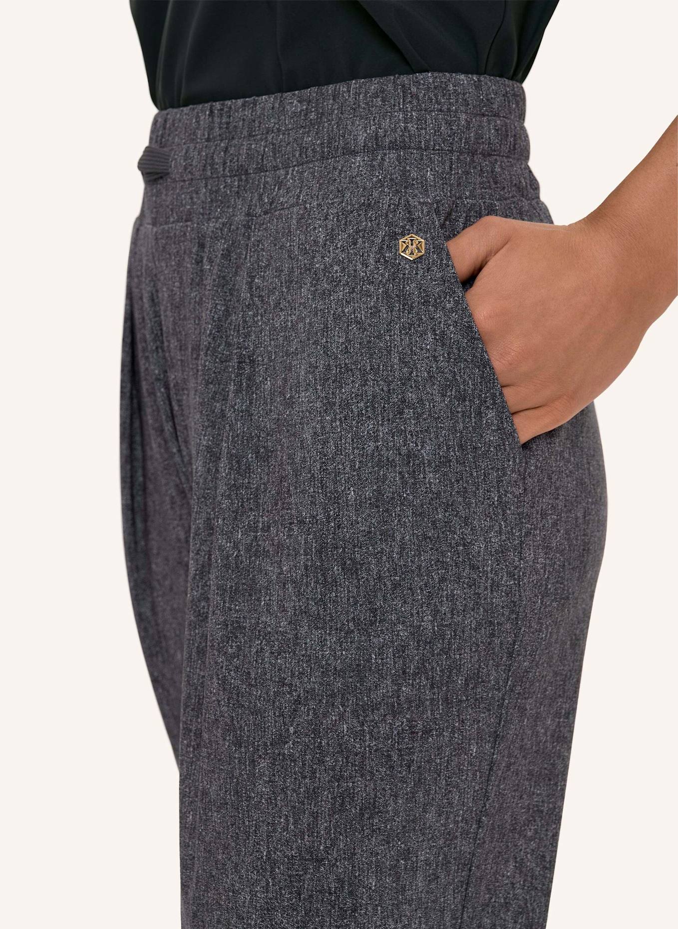 INA KESS Hose STREGALUX TRACK PANTS: GRÜN