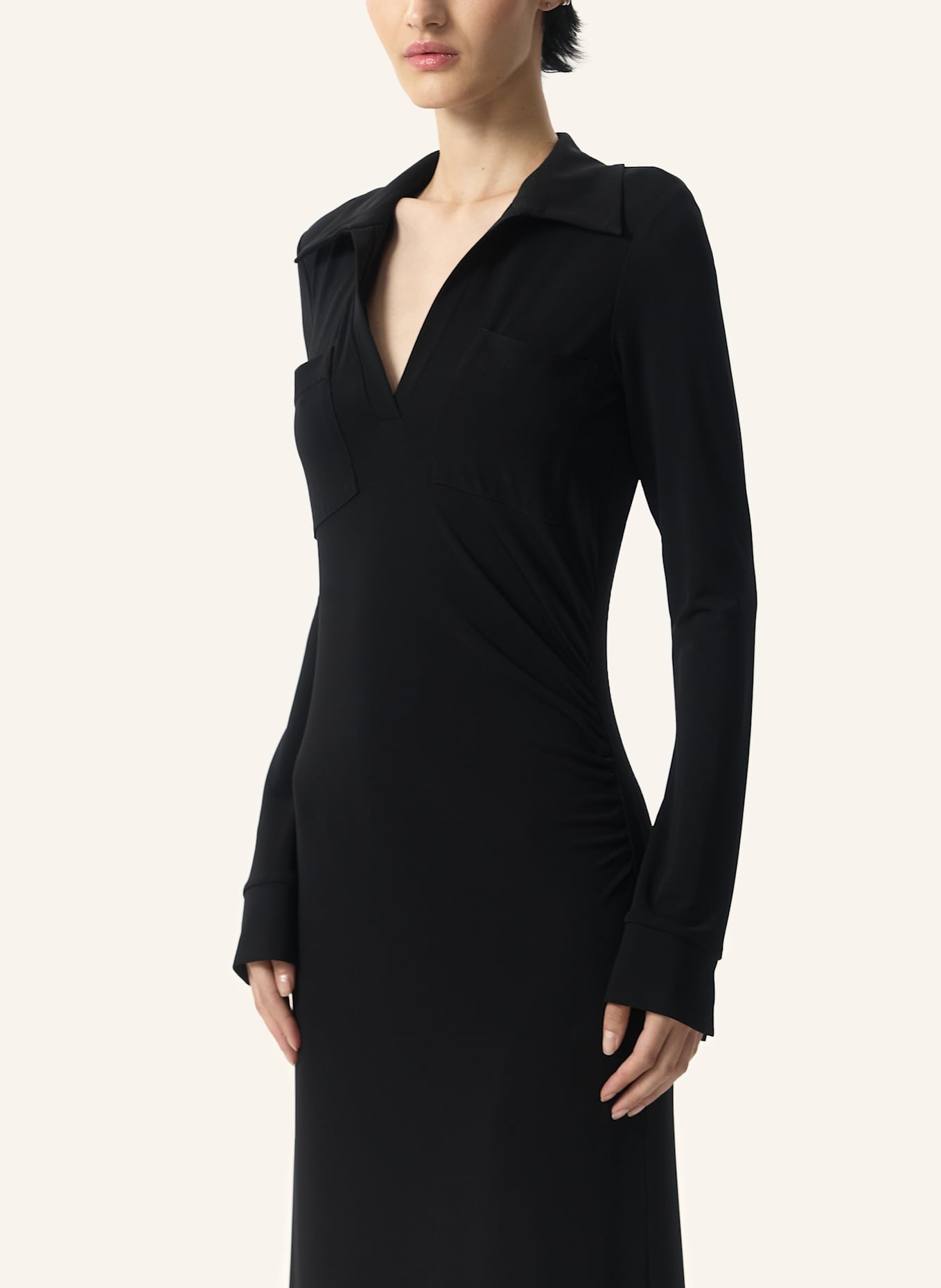 PINXIT Kleid Plissiertes Strickkleid: SCHWARZ