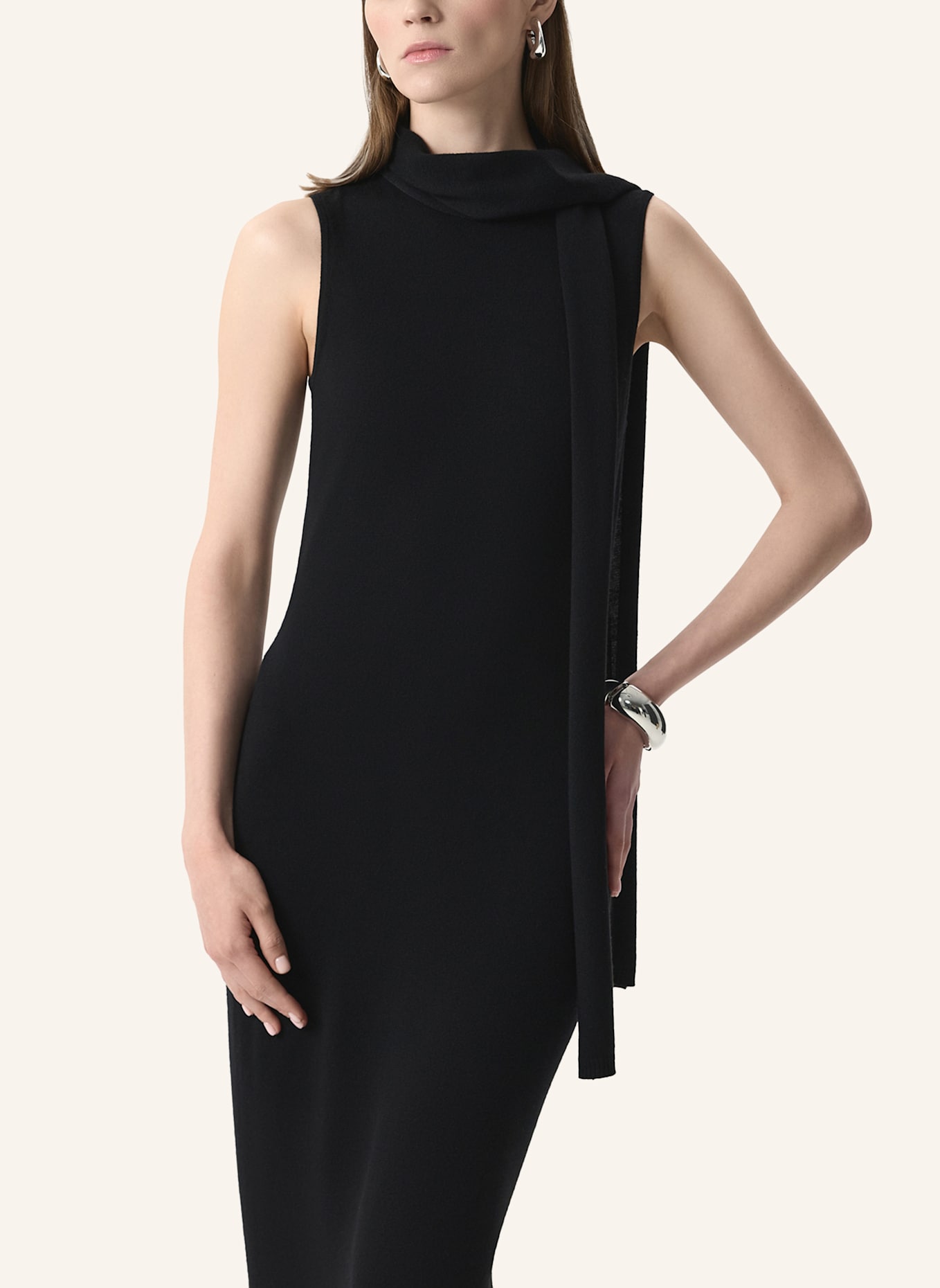 PINXIT Kleid Strickkleid: SCHWARZ