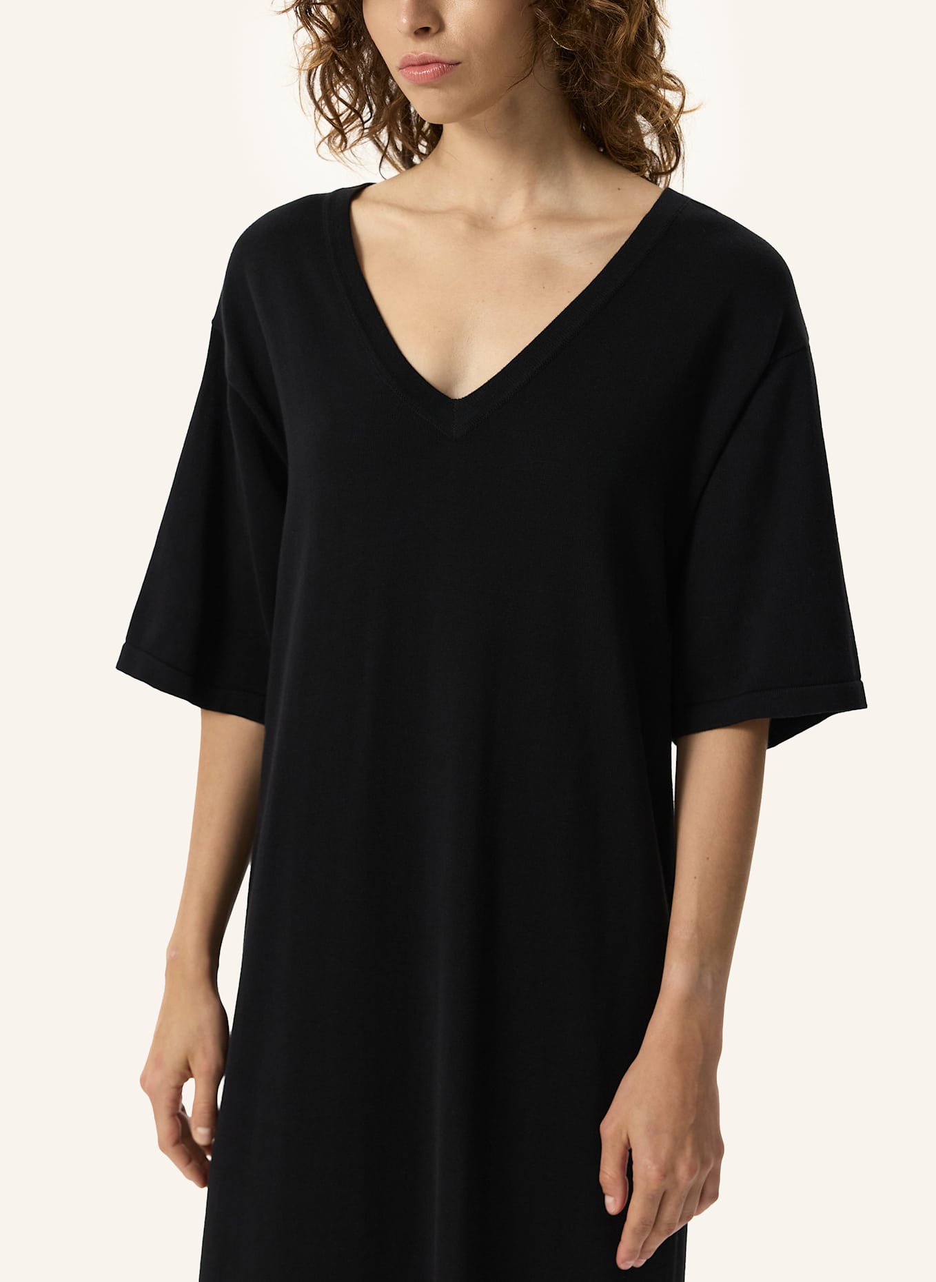 PINXIT Kleid Strickkleid: SCHWARZ