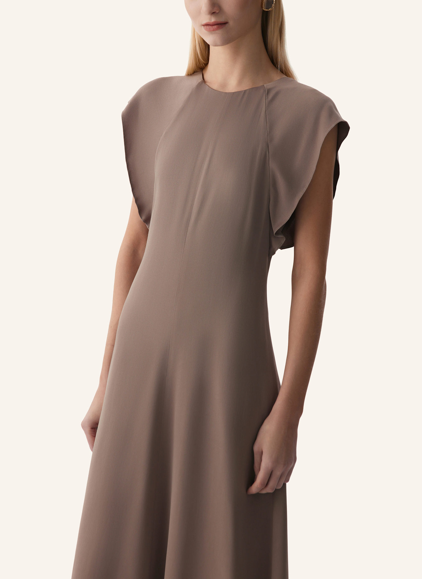 PINXIT Satinkleid: TAUPE