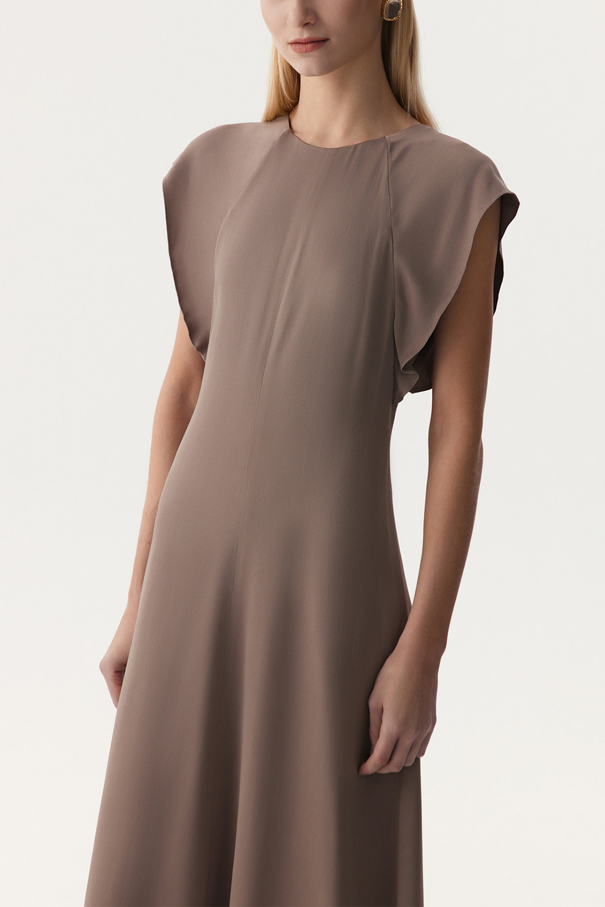 PINXIT Satinkleid: TAUPE