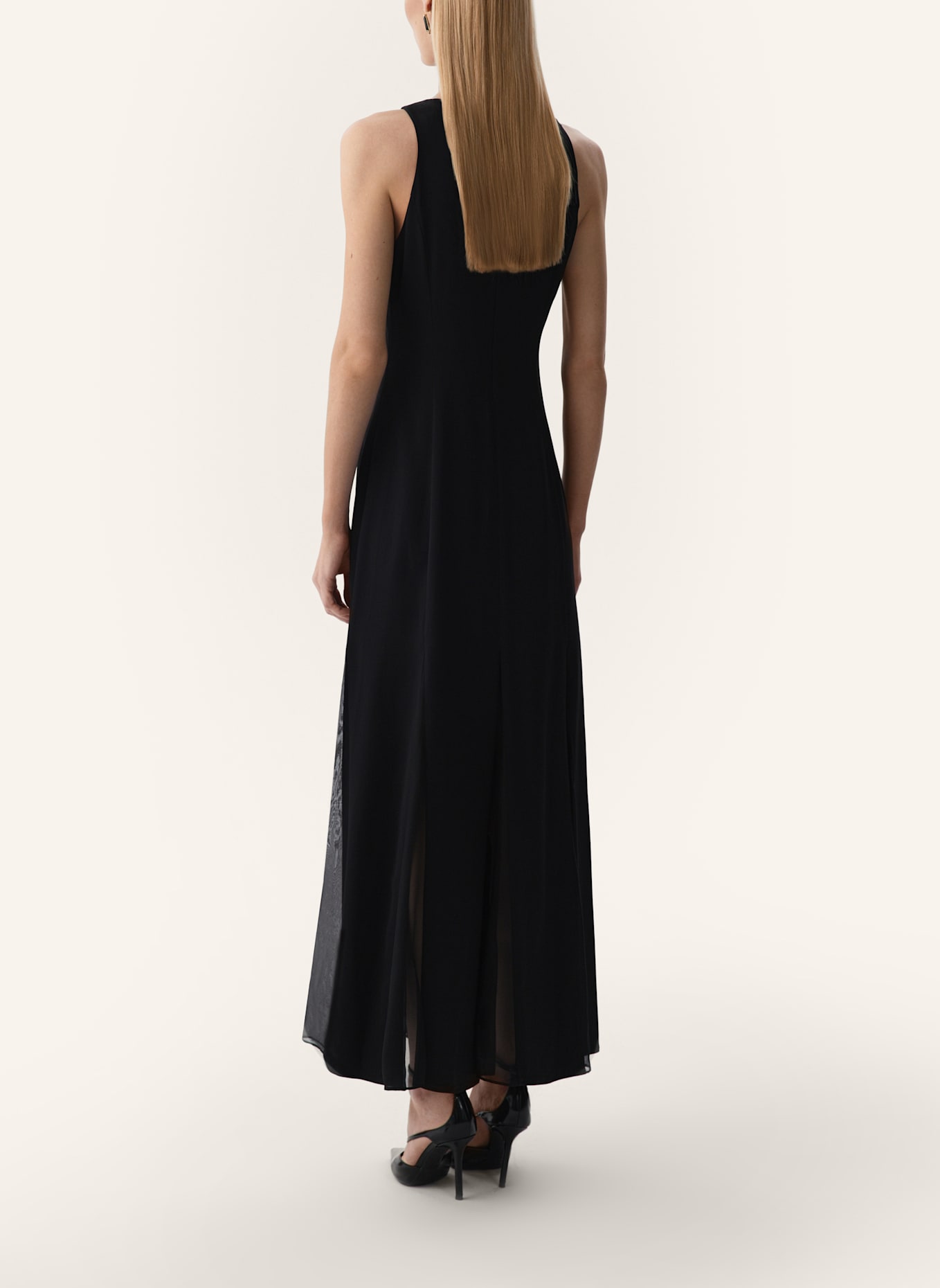 PINXIT Chiffon Kleid: SCHWARZ