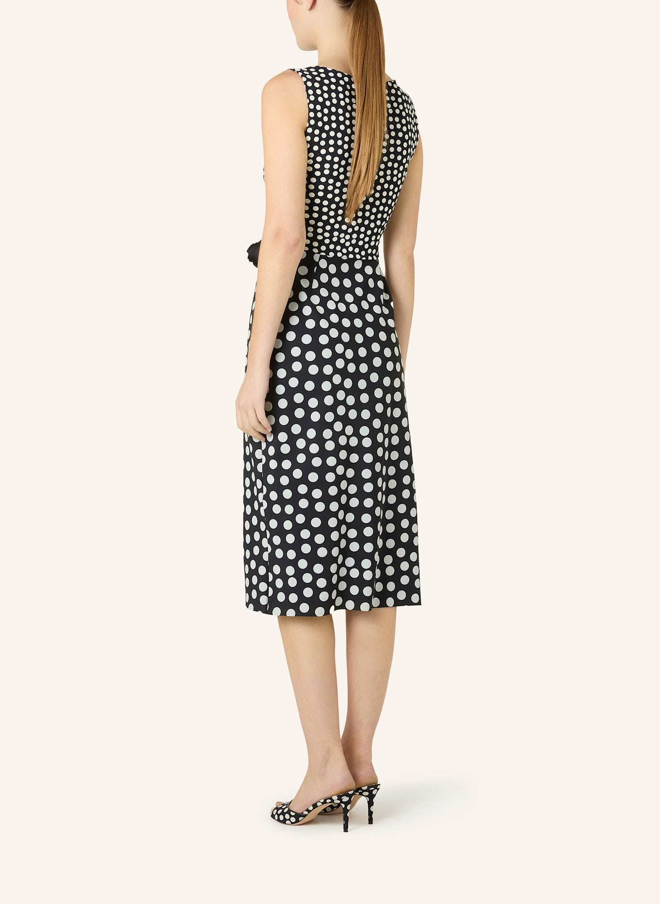 CHIARA BONI La Petite Robe Kleid GEKAN: SCHWARZ/ WEISS