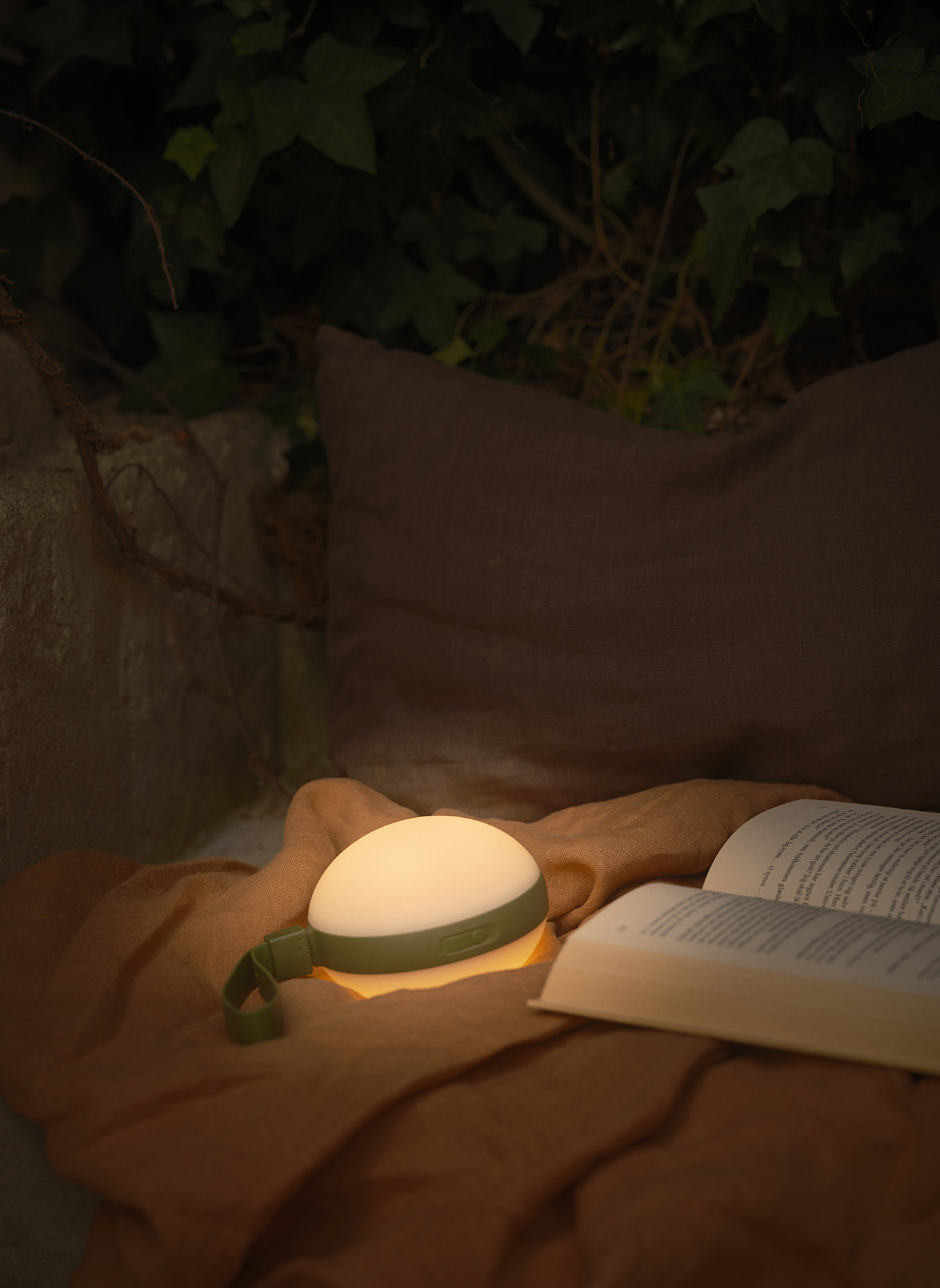 nordlux Akkuleuchte BRING TO-GO 12: GRÜN/ WEISS